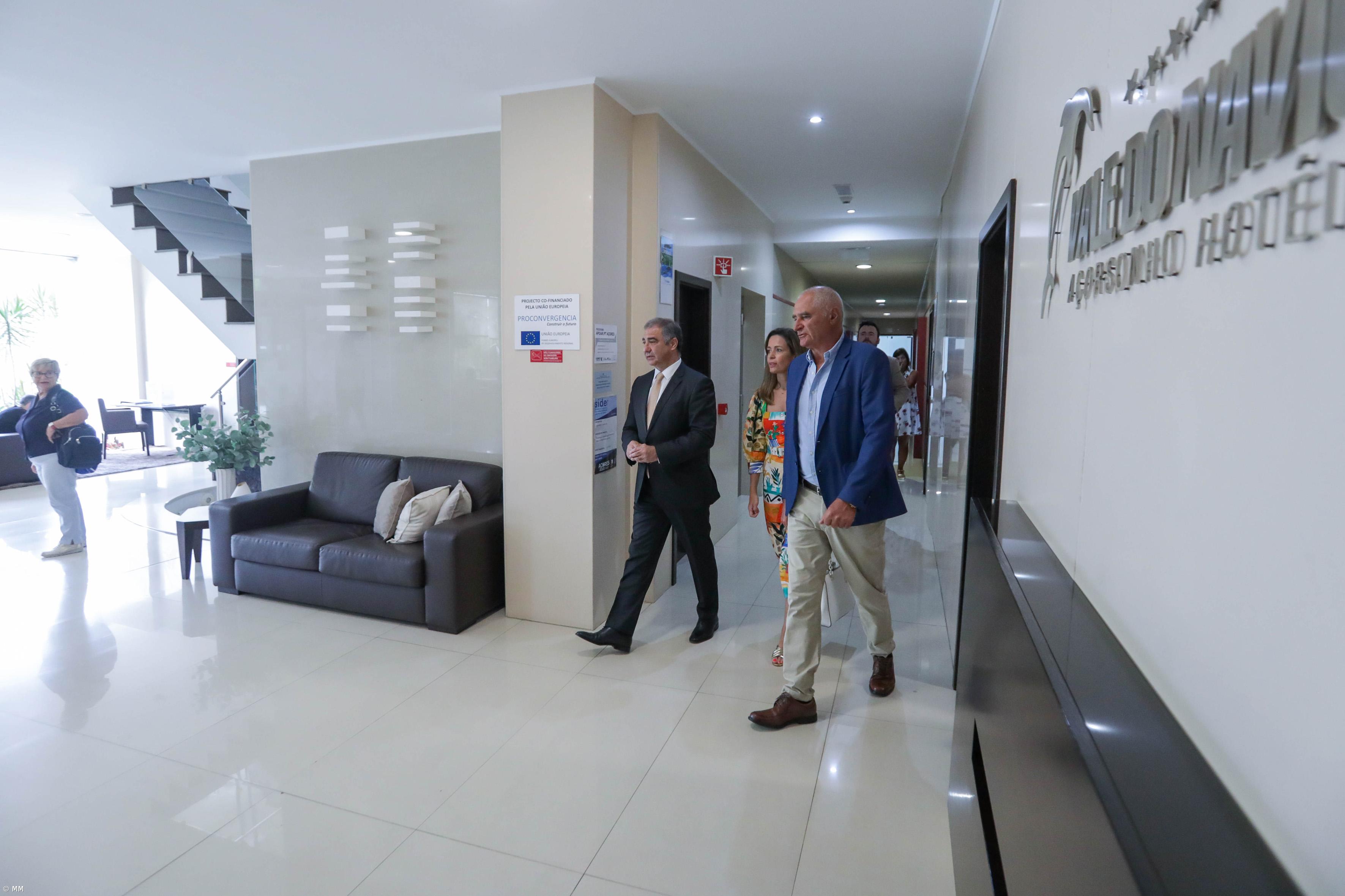 Programas de apoio permitiram contratar 2.900 trabalhadores – Imagem 1