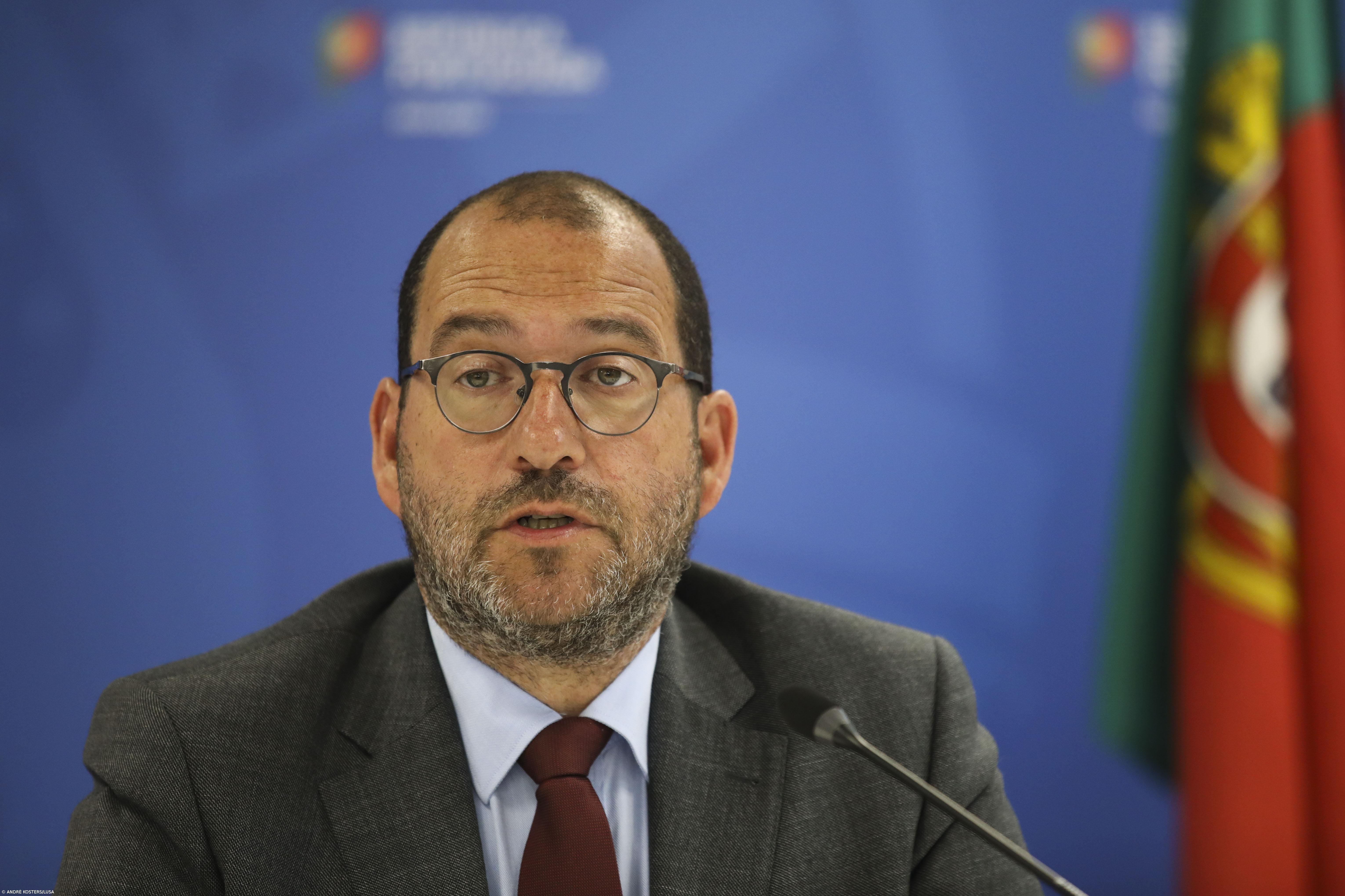 Ministério está a alterar habilitações exigidas para dar aulas – Imagem 1