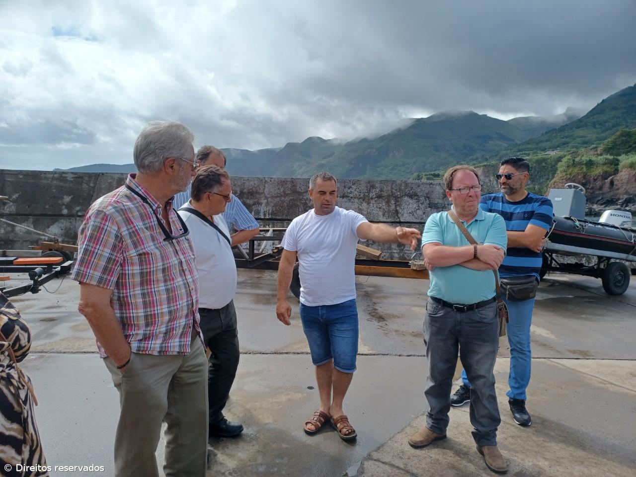 Chega/Açores lamenta não estar previsto investimento em porto de pescas nas Flores – Imagem 1