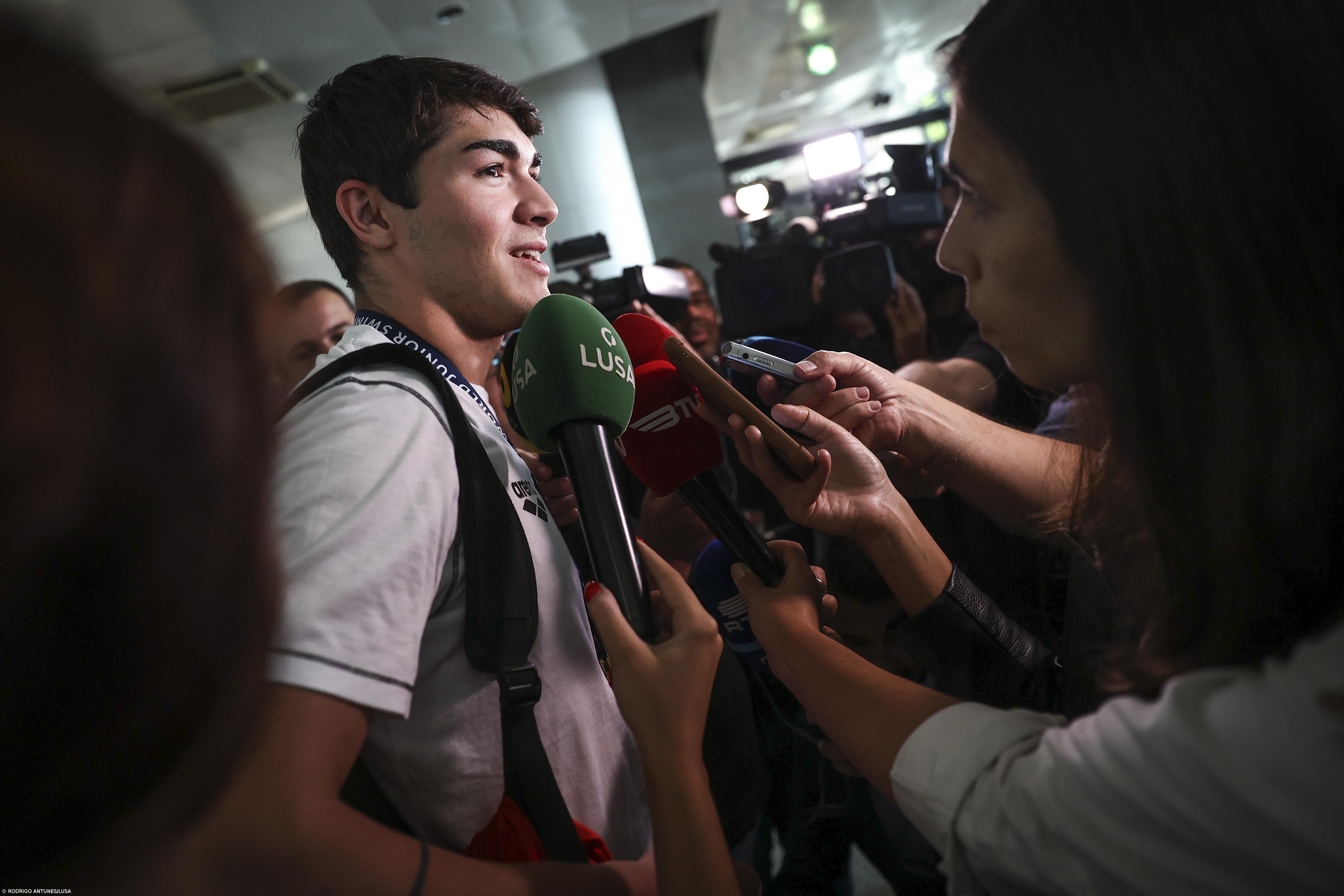 “Não largo as medalhas, vão dormir comigo"  – Imagem 1