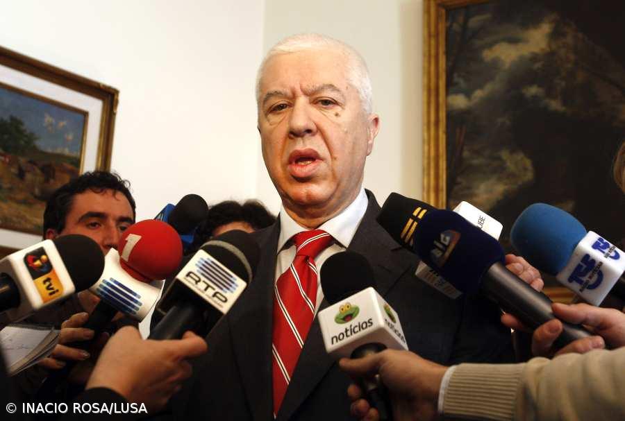 Portugal deve seguir uma política de "contenção e disciplina" salarial – Imagem 1