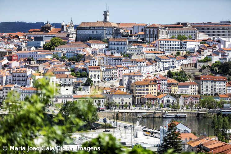 Autarca de Coimbra acusa o Governo de faturar à custa das autarquias – Imagem 1