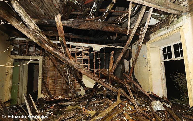 Incêndio em edíficio desabitado nas Laranjeiras – Imagem 3