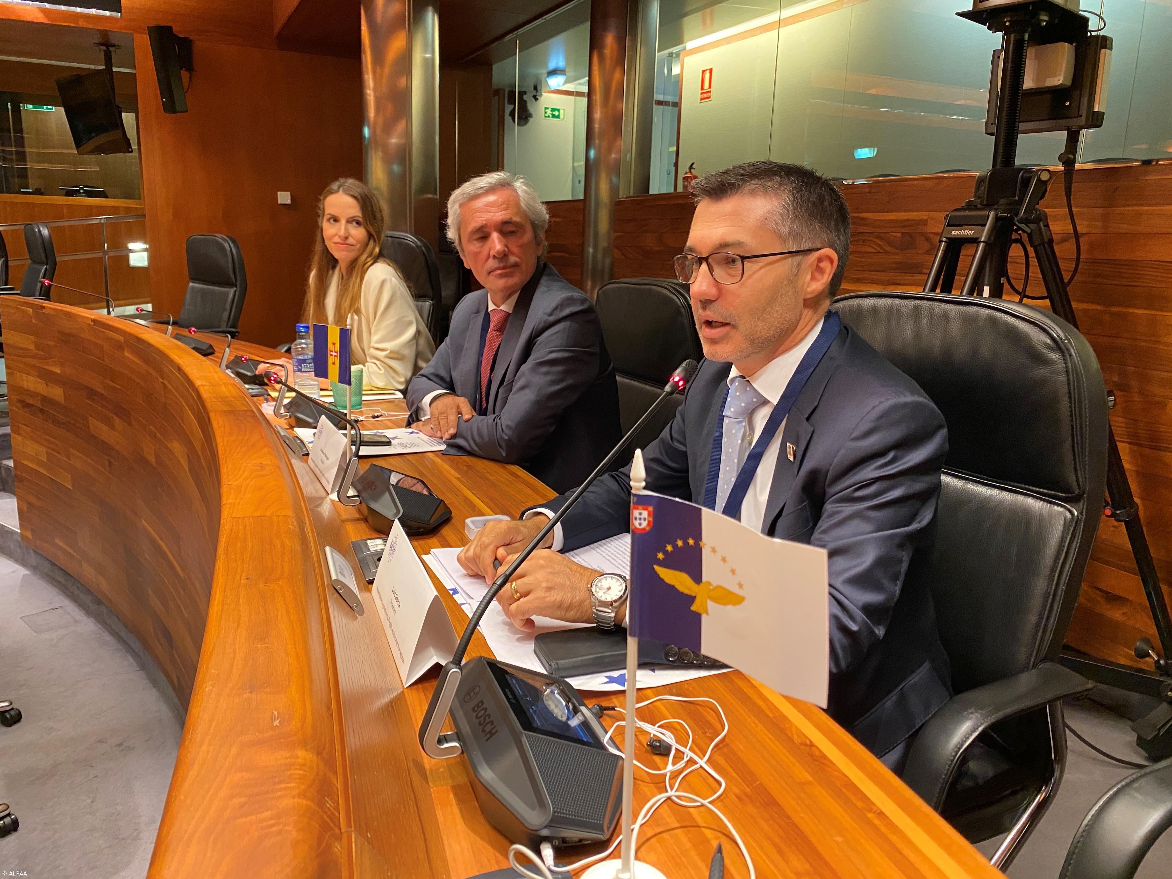 Parlamento dos Açores quer momento “atempado" para participar na legislação europeia – Imagem 1