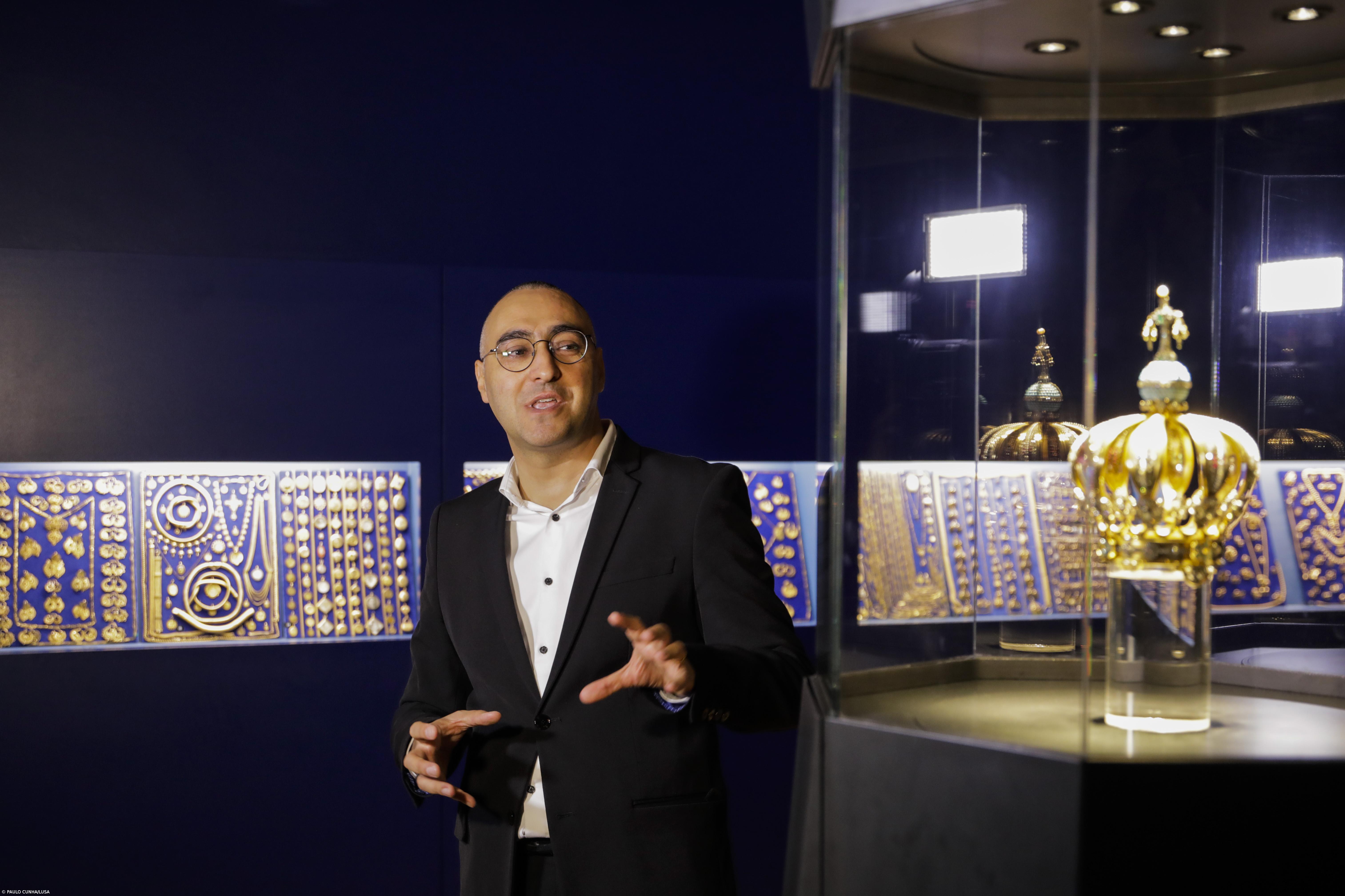 Coroa de Nossa Senhora com novo protagonismo no renovado Museu do Santuário de Fátima – Imagem 1