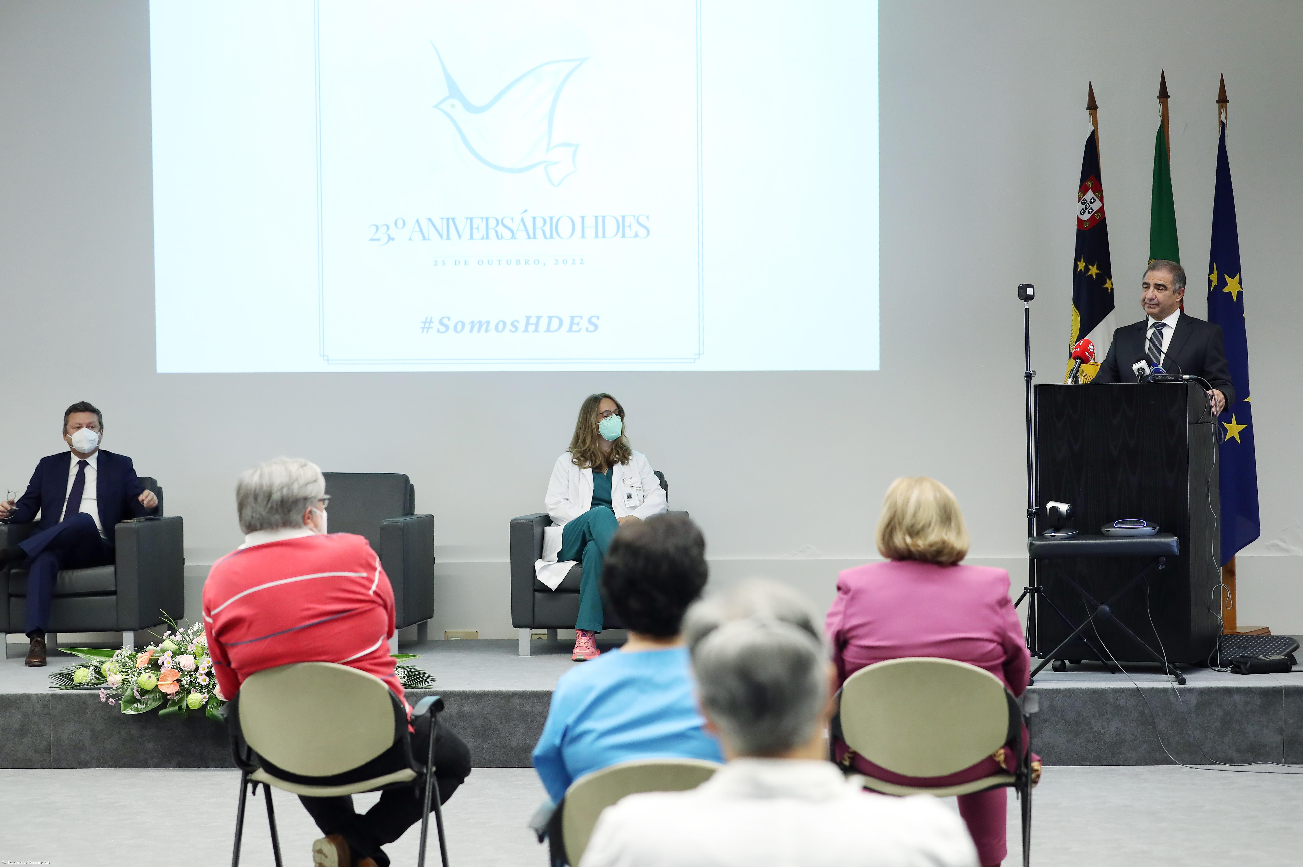 Hospital de Ponta Delgada sublinha que em cenários de crise sistema assenta no público – Imagem 1