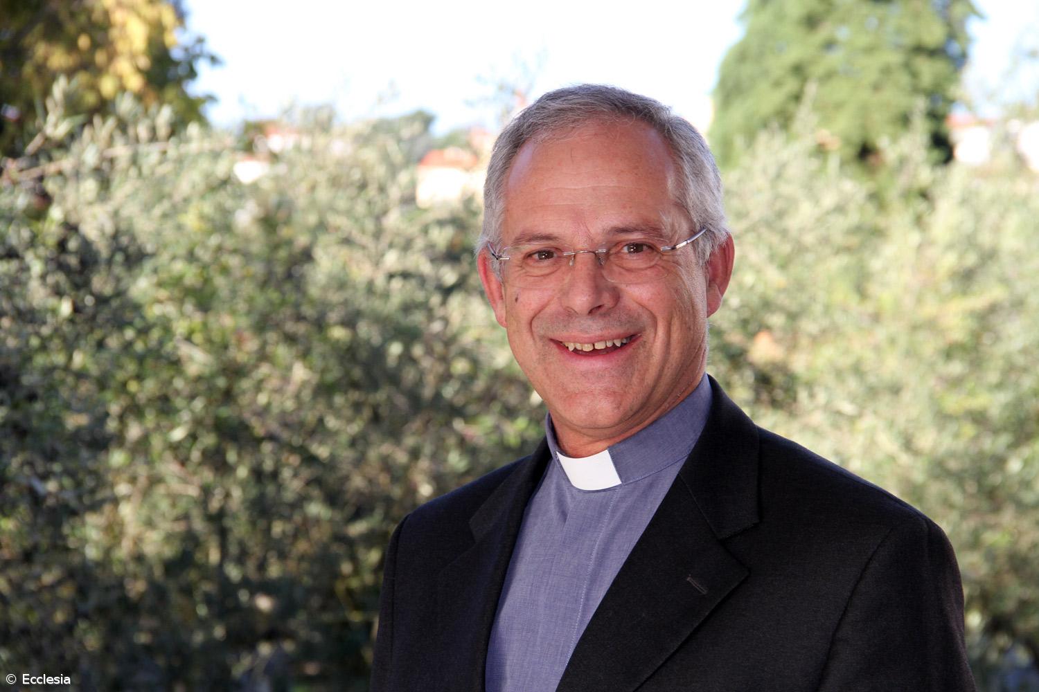 Novo bispo de Angra quer “caminhar” junto com os açorianos com “um olhar de esperança” – Imagem 1