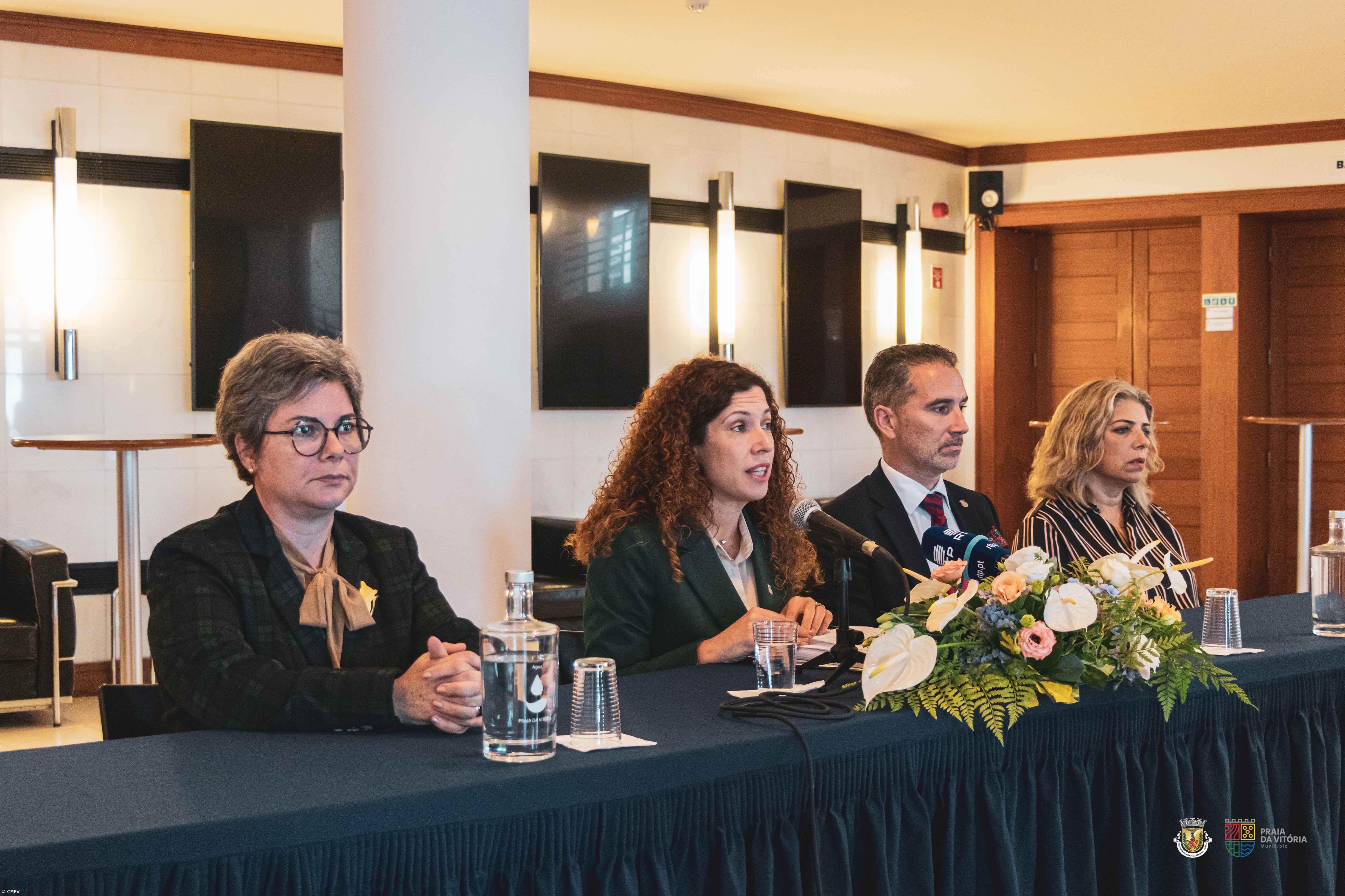 Município da Praia da Vitória com processo de recuperação financeira e admite despedimentos  – Imagem 1