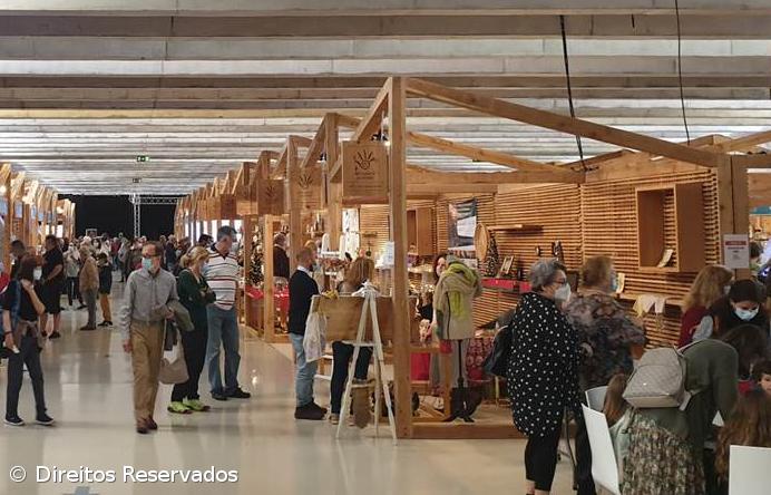 Pavilhão do Mar acolhe feira de artesanato de Natal – Imagem 1
