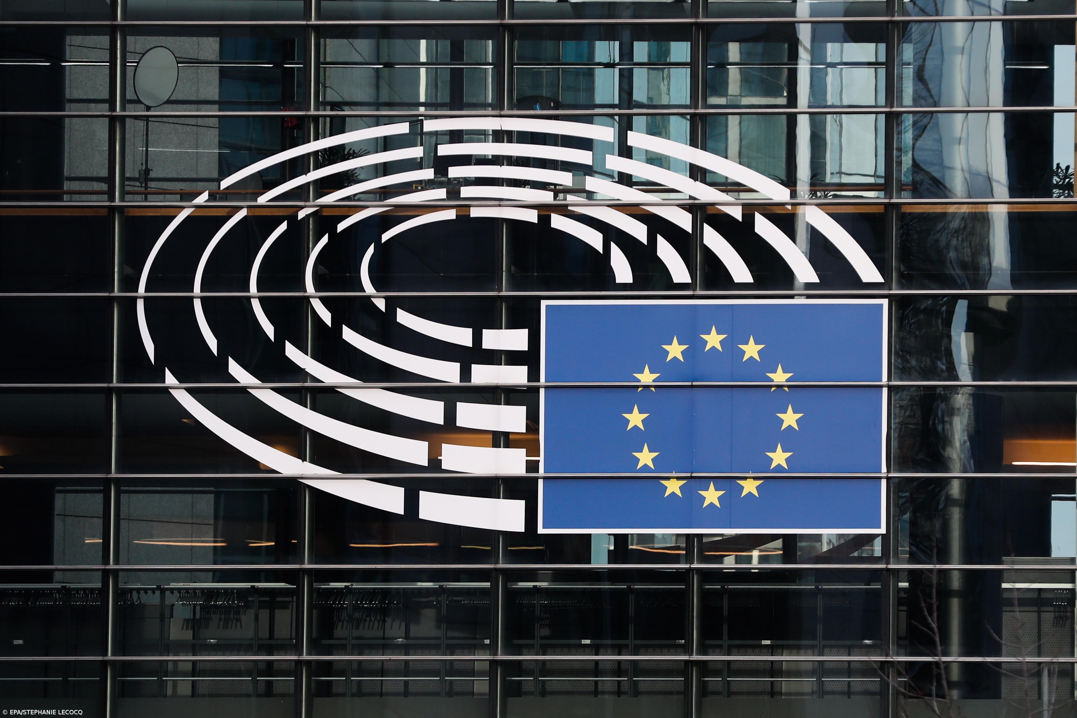 Um dos detidos no 'Qatargate' implica mais dois eurodeputados no caso  – Imagem 1