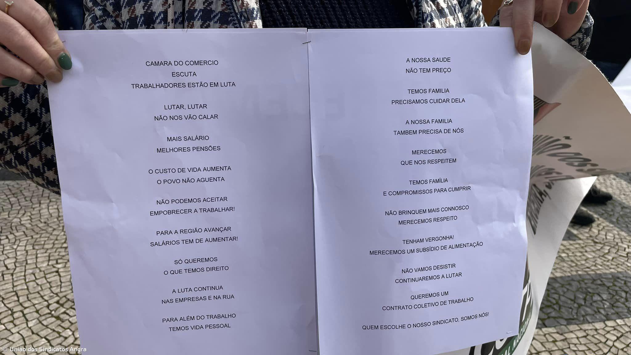 Trabalhadores do comércio da ilha Terceira manifestam-se pela segunda vez em três meses – Imagem 1