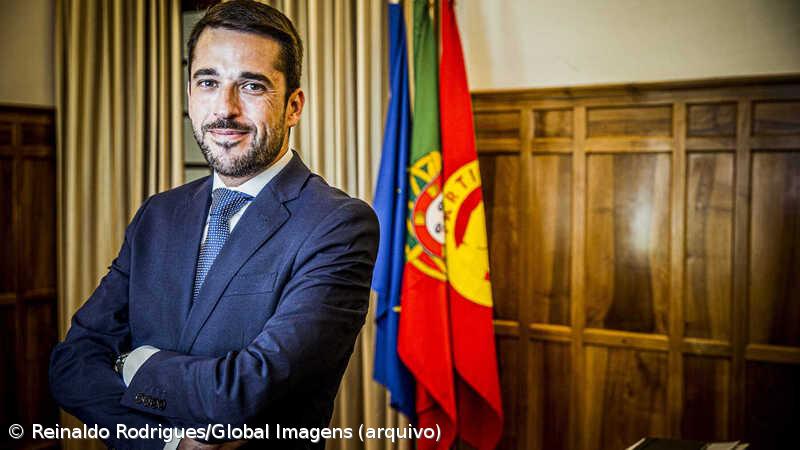 Pedro Nuno Santos "não é dispensável" no PS, diz secretário-geral adjunto – Imagem 1