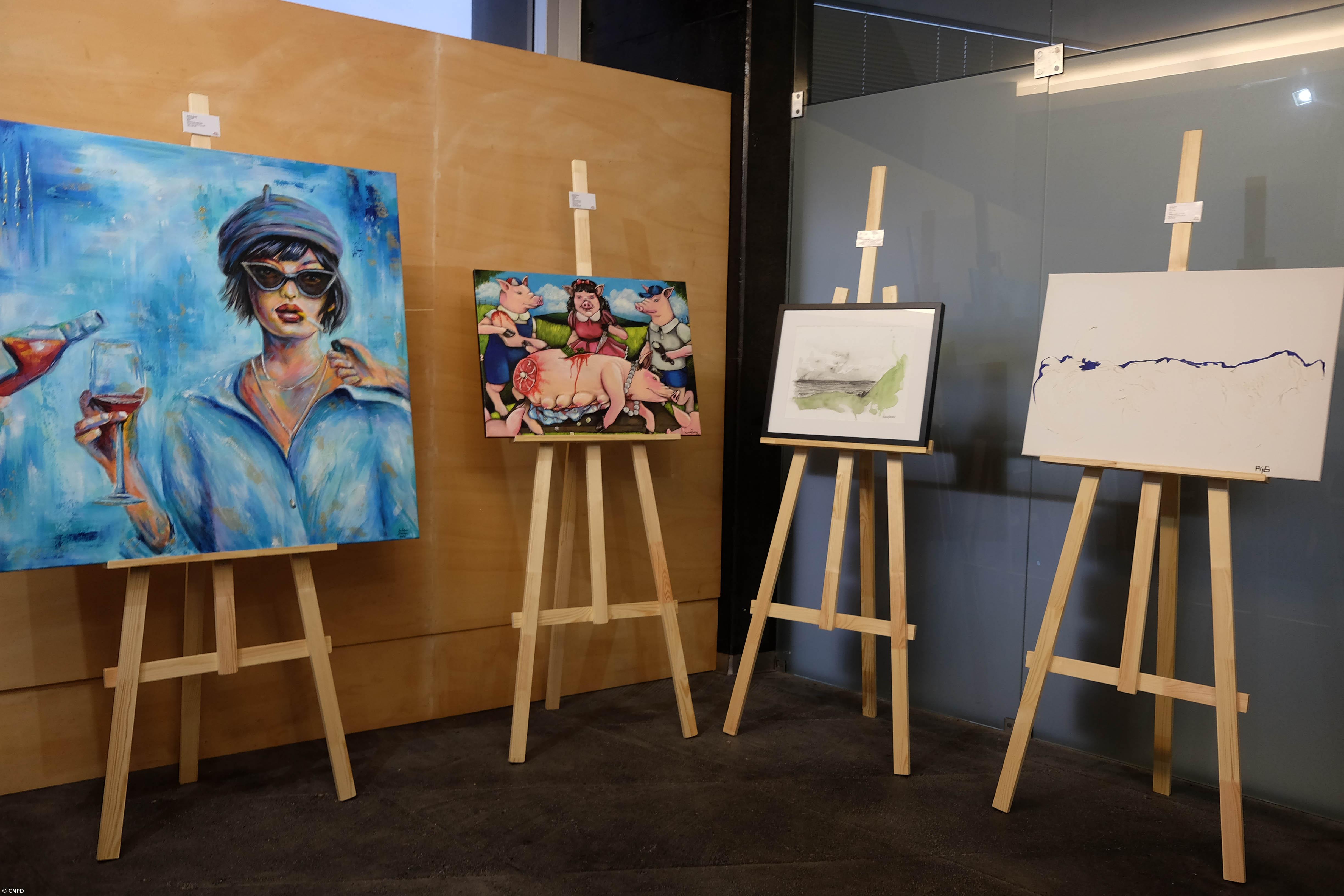 Centro Cívico de Santa Clara acolhe a exposição coletiva “15 em Arte” – Imagem 1