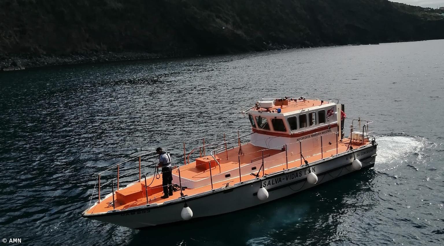 Resgatado tripulante de navio por motivos de saúde – Imagem 1