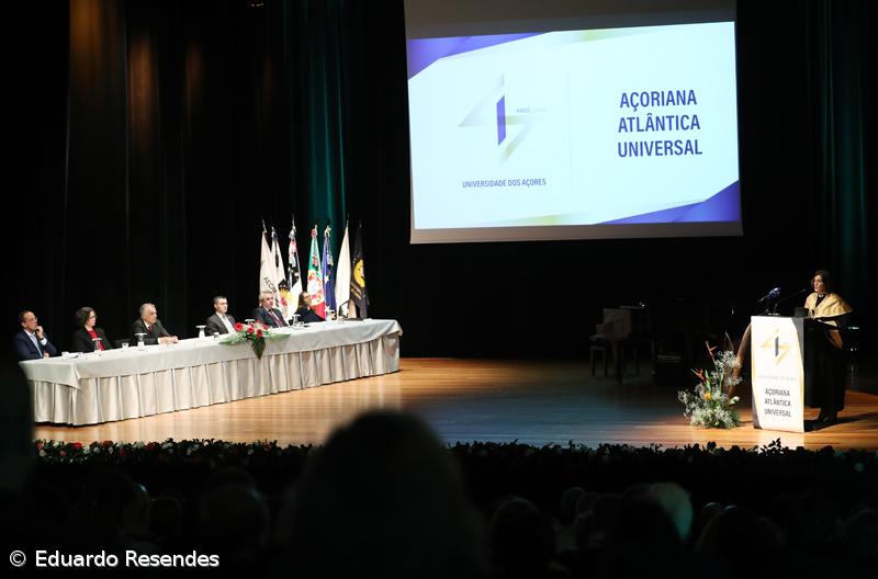 Sessão solene assinalou 47 anos da Universidade dos Açores – Imagem 9