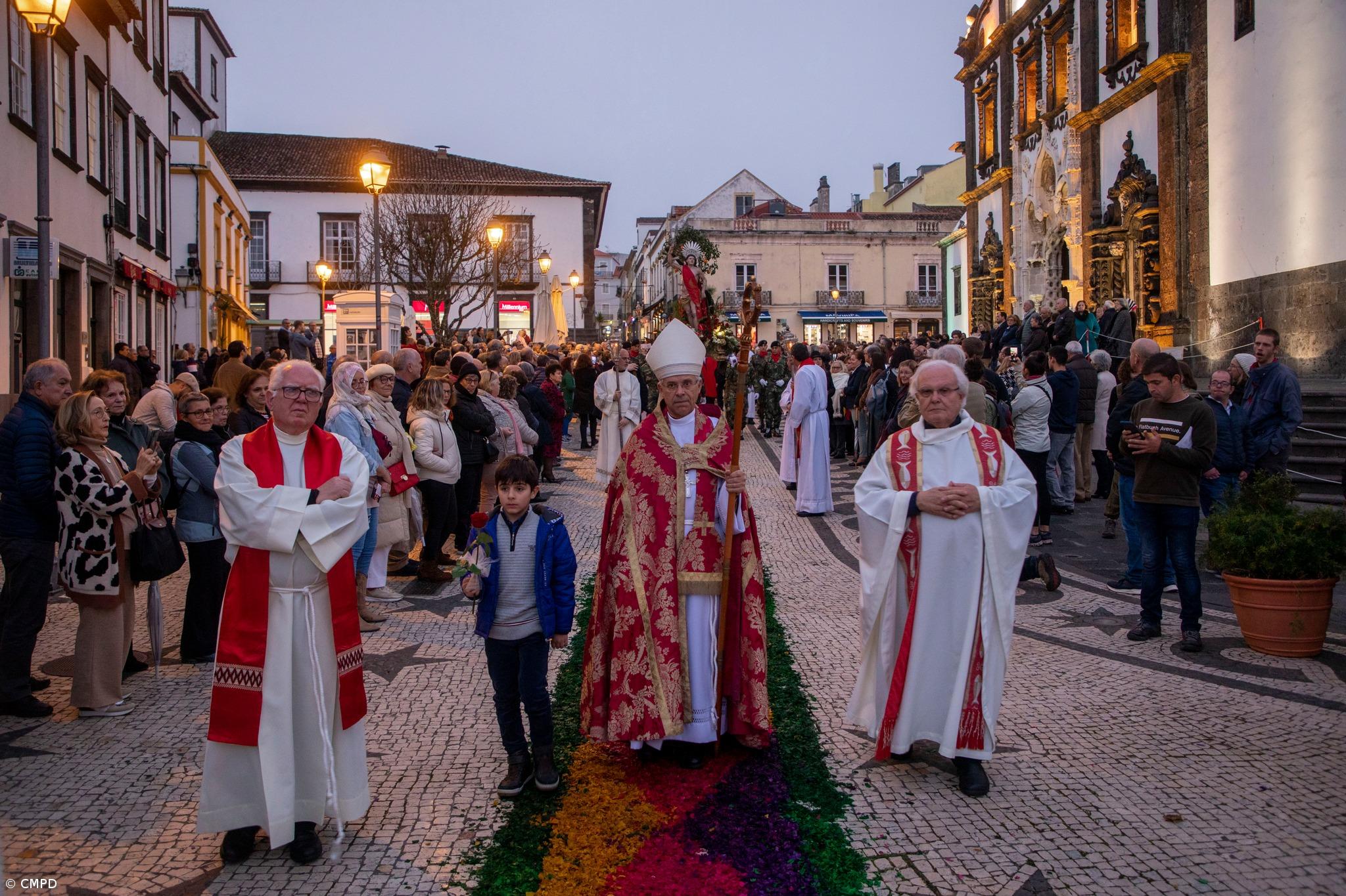 Bispo apela aos açorianos para serem “construtores de diálogo” – Imagem 2