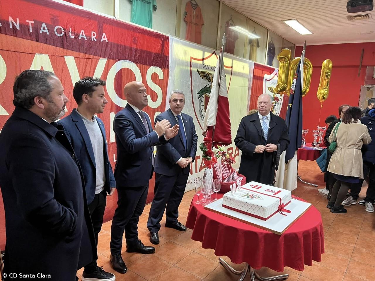 CD Santa Clara felicitado por completar 102 anos – Imagem 1