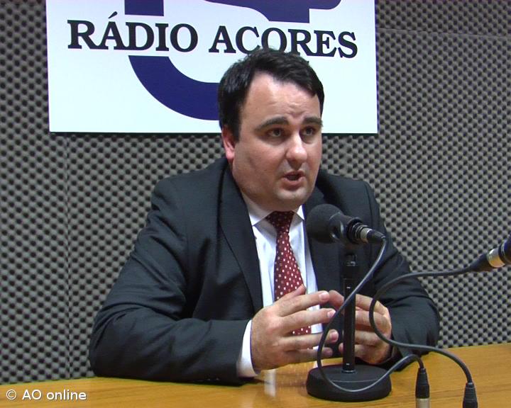 Paulo Estevão reconduzido na liderança do PPM – Imagem 1