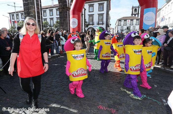 Galeria fotográfica do Corso de Carnaval em Ponta Delgada – Imagem 7