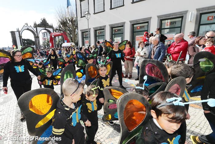 Galeria fotográfica do Corso de Carnaval em Ponta Delgada – Imagem 19
