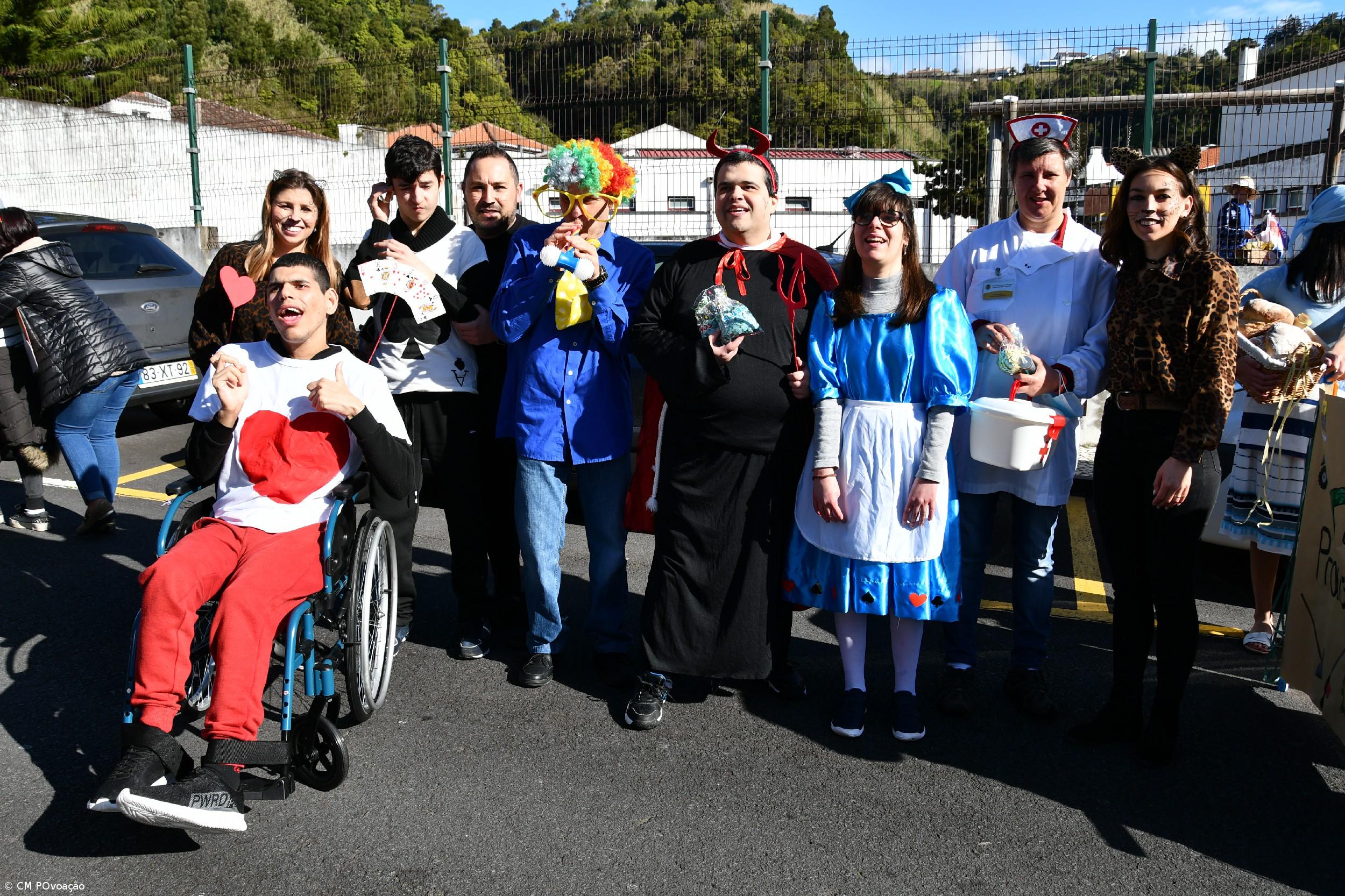 Povoação em festa no Carnaval – Imagem 1
