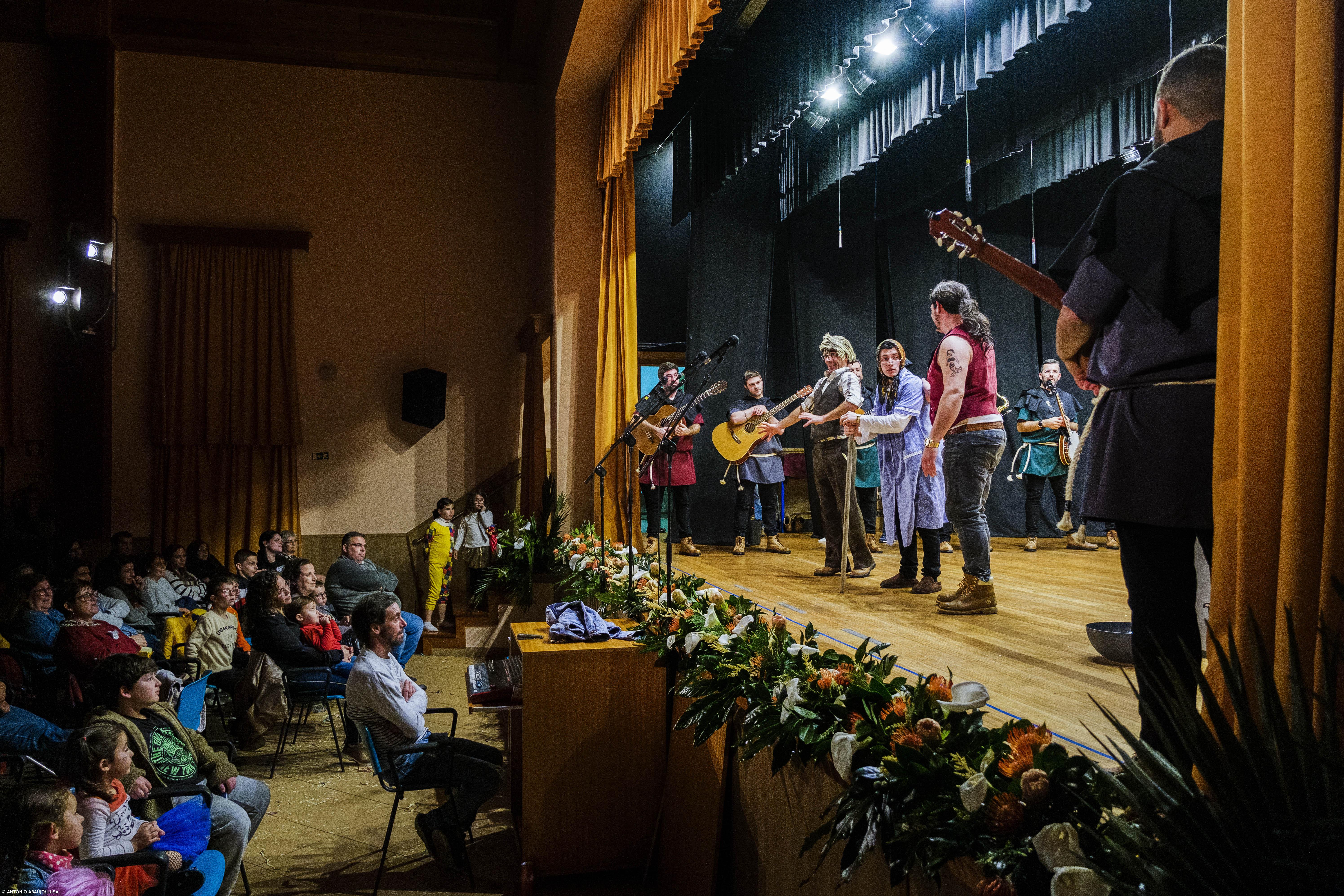 Governo dos Açores atribui mais de 1,2 milhões de euros a atividades culturais  – Imagem 1