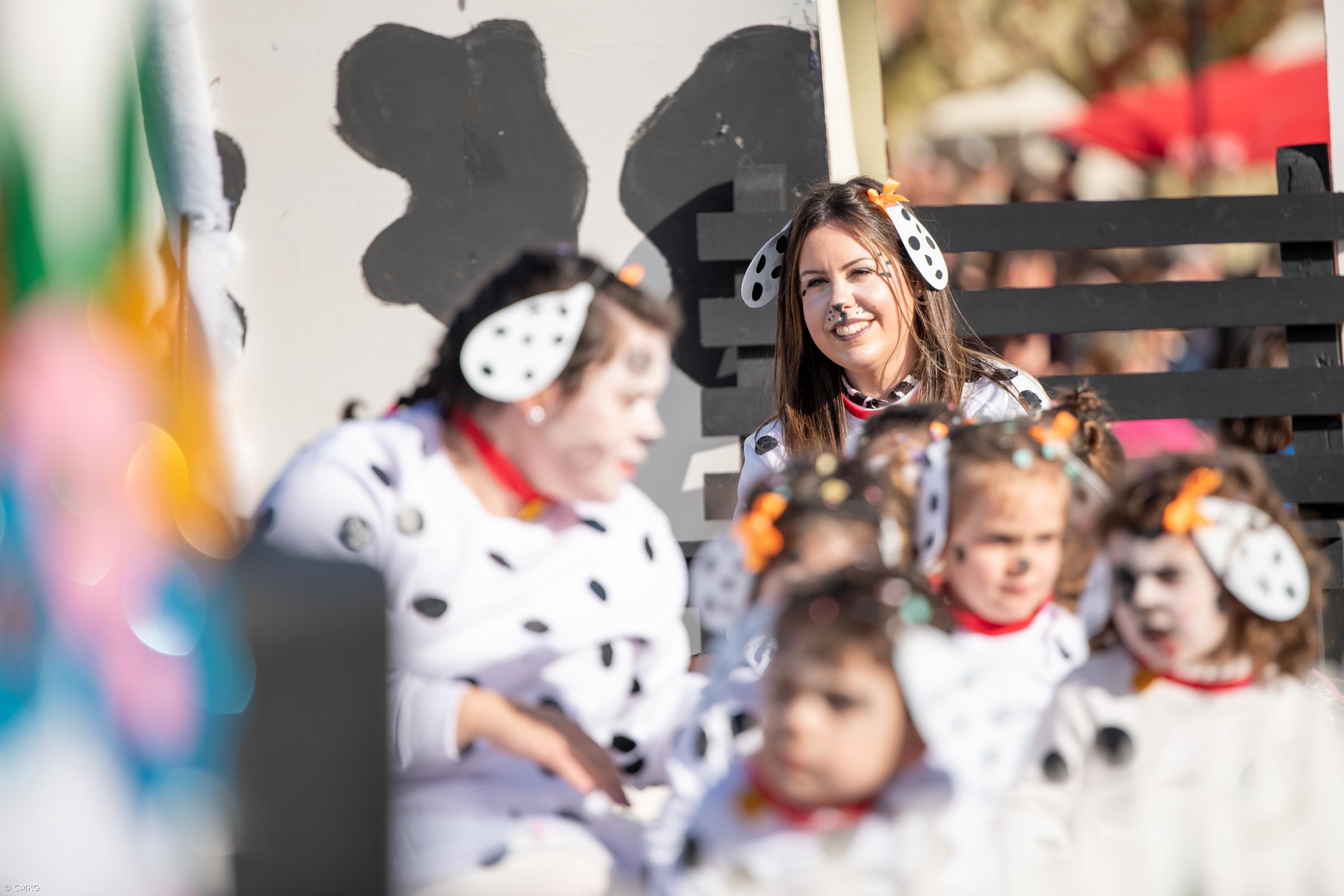 Corso carnavalesco no Pico da Pedra (Galeria Fotográfica) – Imagem 3