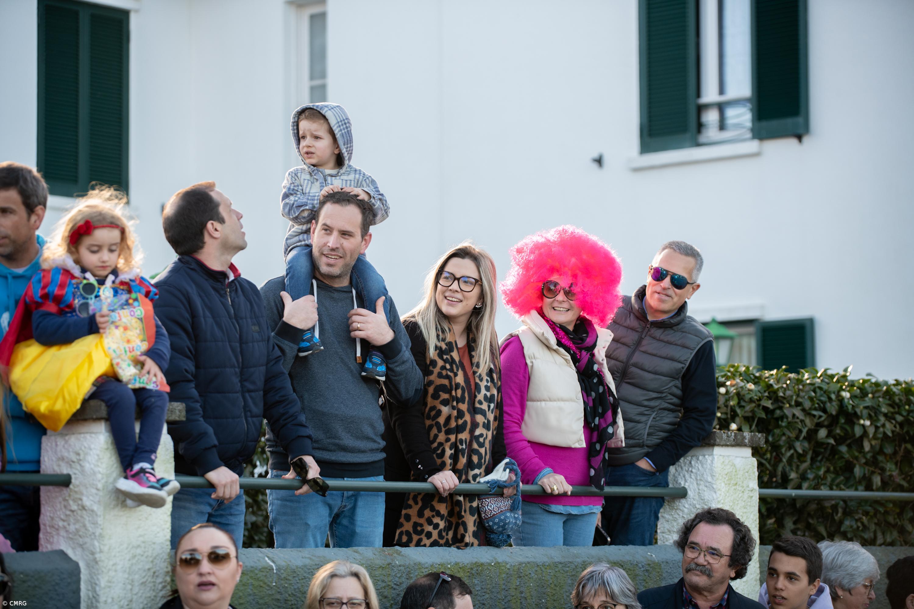 Corso carnavalesco no Pico da Pedra (Galeria Fotográfica) – Imagem 19