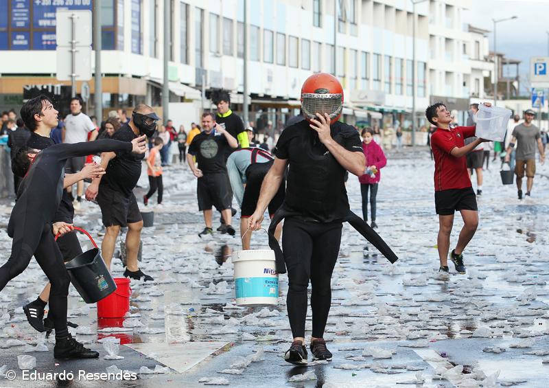 Batalha das Limas volta a agitar Carnaval em Ponta Delgada – Imagem 33