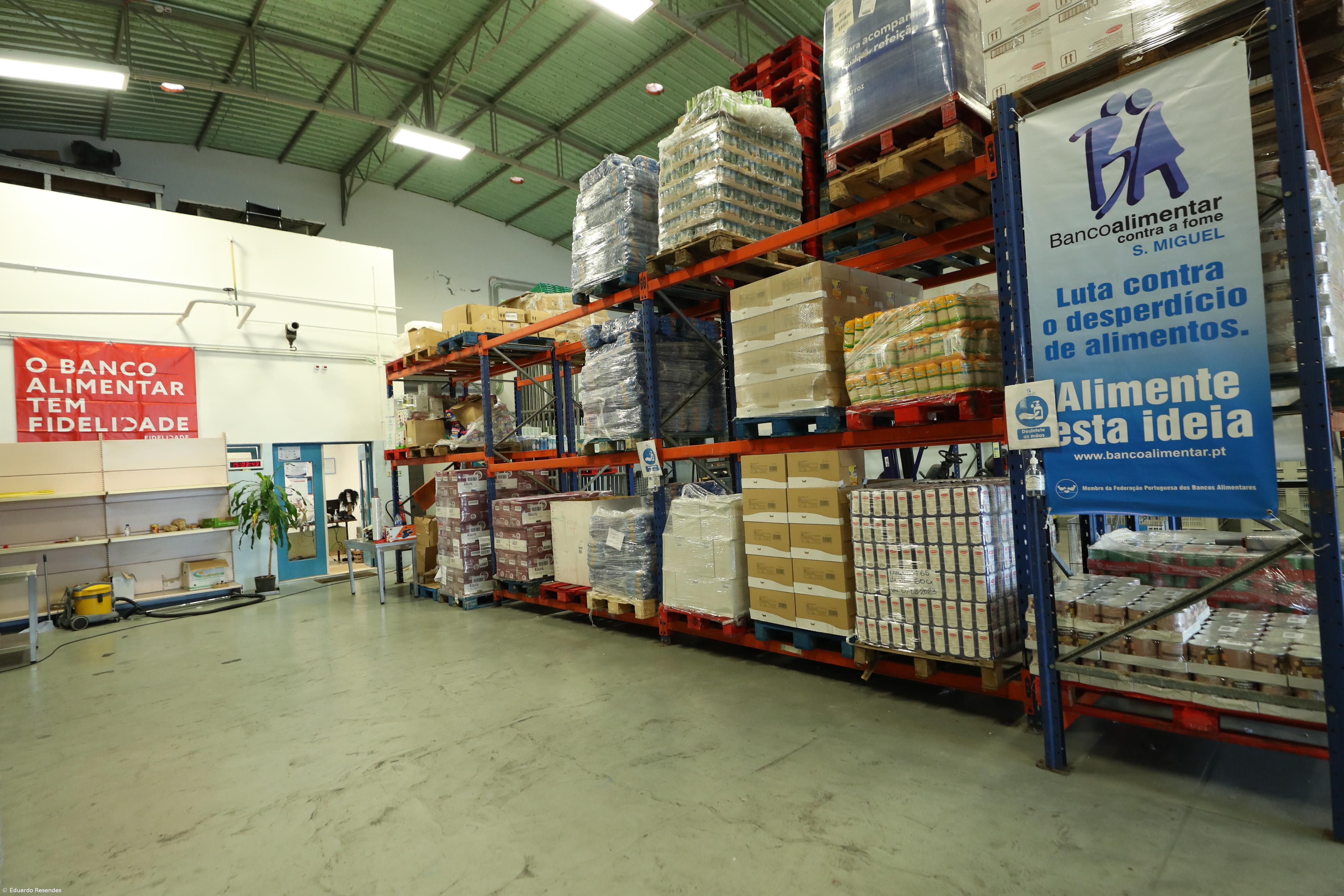 Risco de pobreza ou exclusão social aumentou nos Açores – Imagem 1