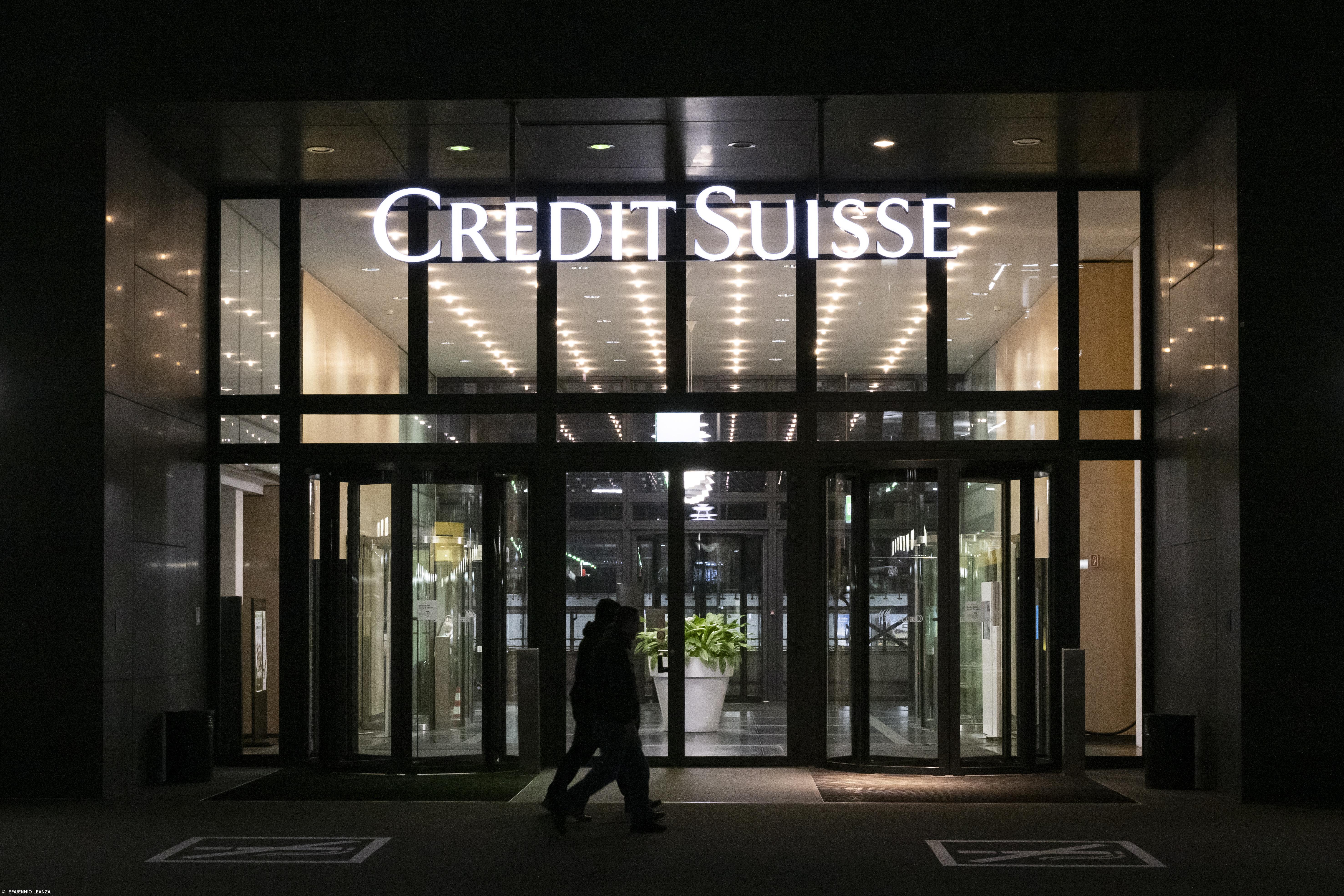 CMVM diz que não há impactos diretos para Portugal da queda do Credit Suisse – Imagem 1