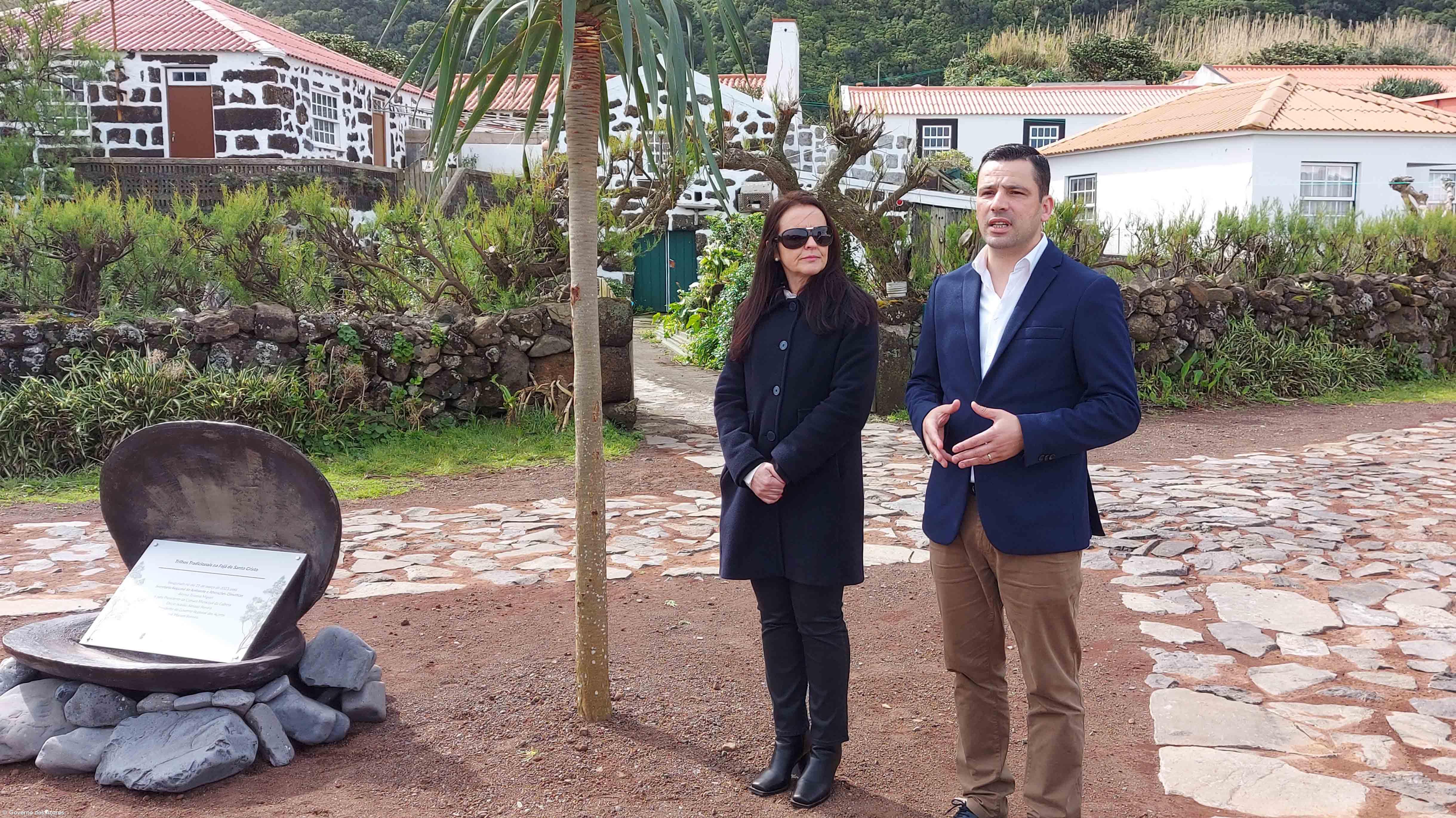 Recuperados sete trilhos na Fajã de Santo Cristo – Imagem 1