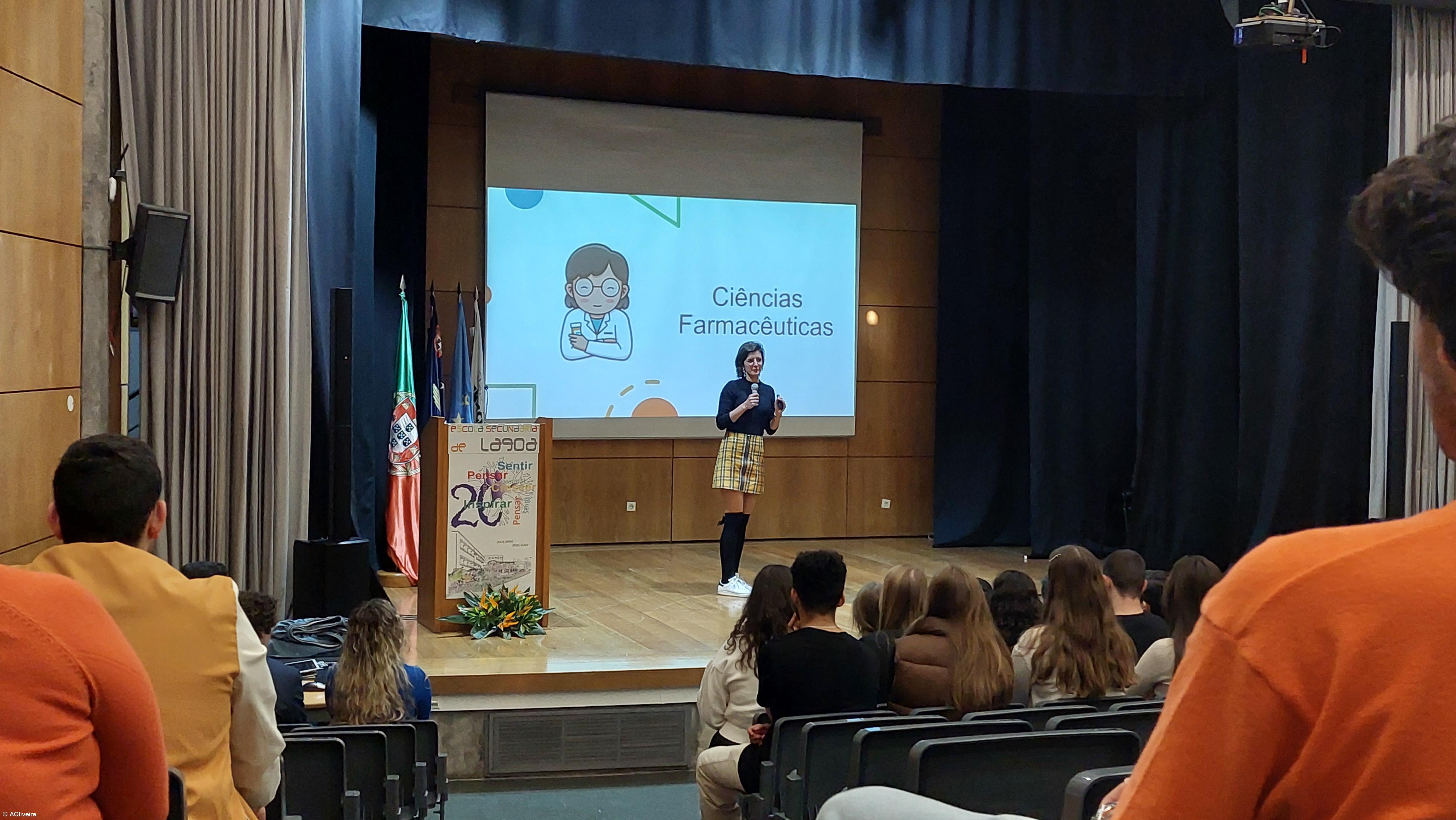 Associação de Estudantes da ESLagoa comemora Dia Nacional do EStudante – Imagem 3
