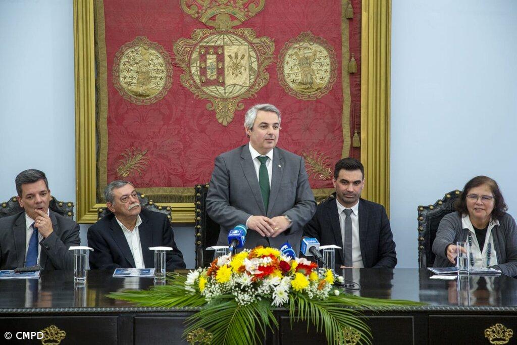 Festa do futebol infantil imune aos contratempos – Imagem 1