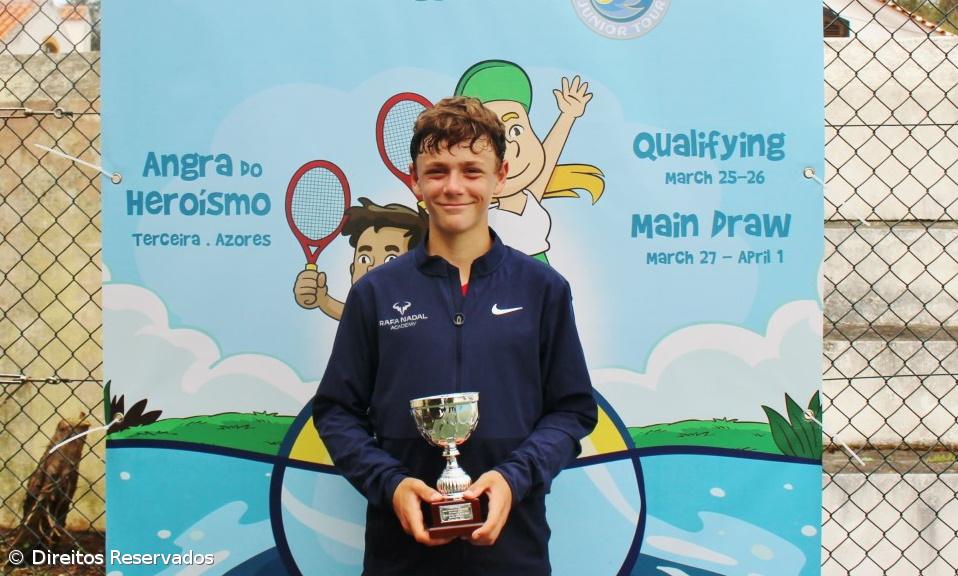 Matei Chelemen vence Lawn Tennis Club – Imagem 1