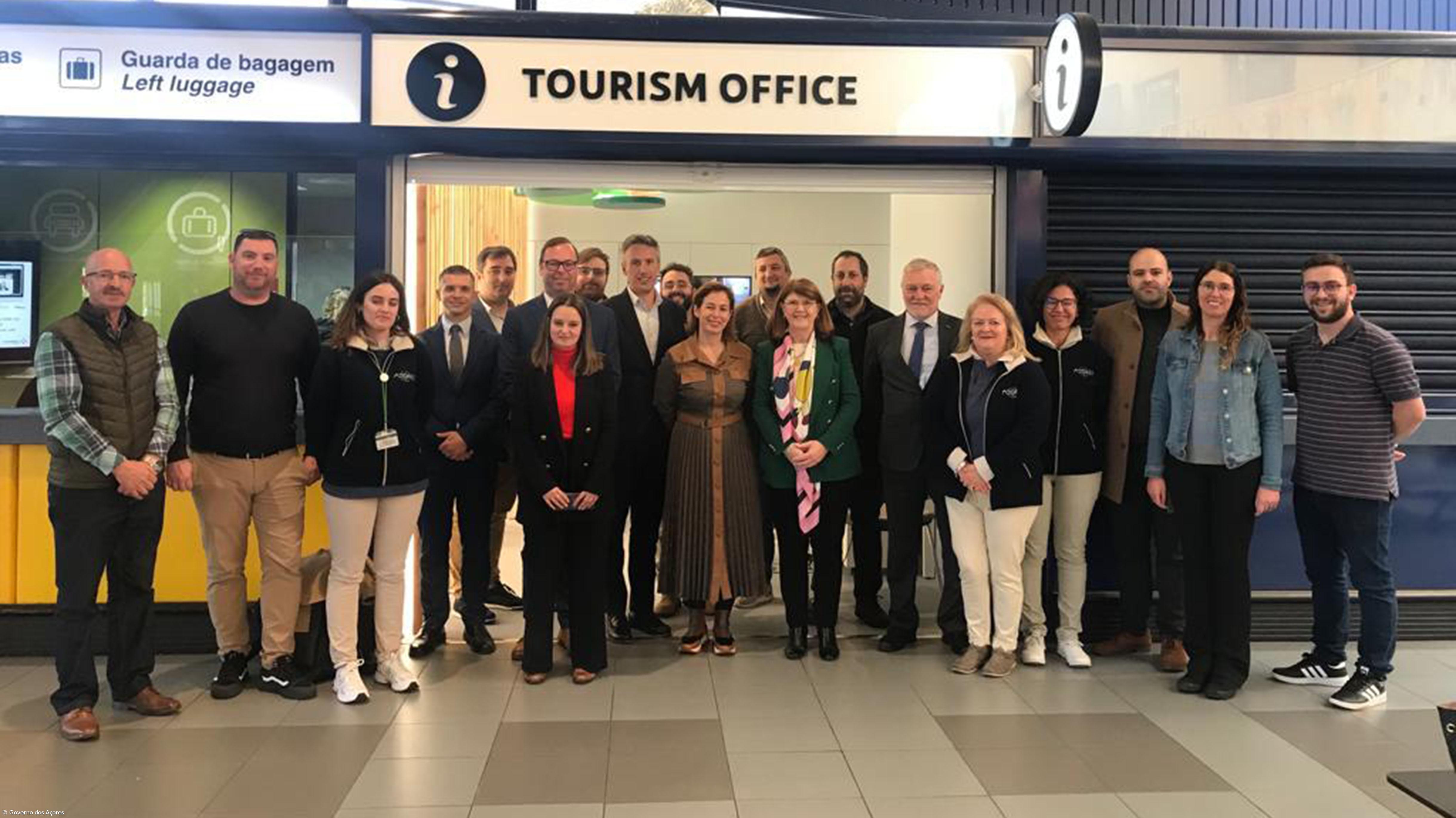 Inaugurada remodelação do Posto de Informação Turística no Aeroporto de Ponta Delgada – Imagem 1