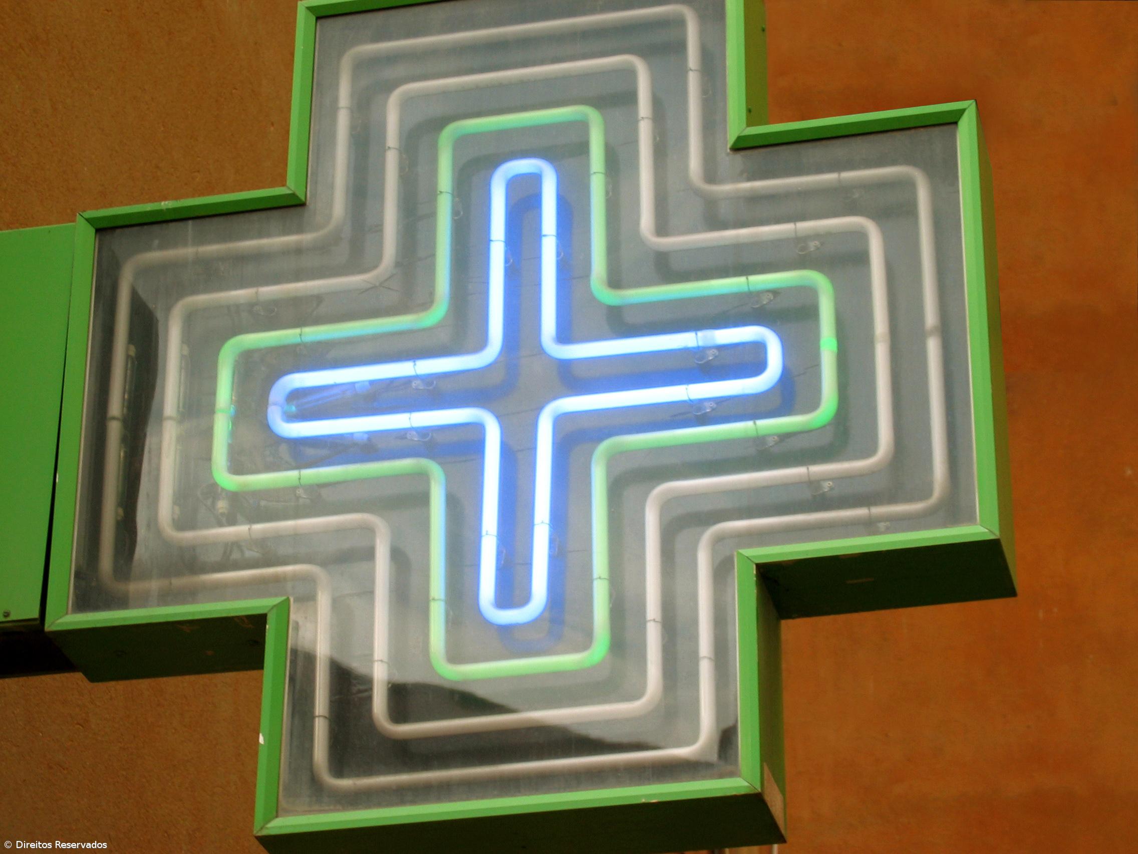 Quase um quarto das farmácias portuguesas em "situação de risco"  – Imagem 1