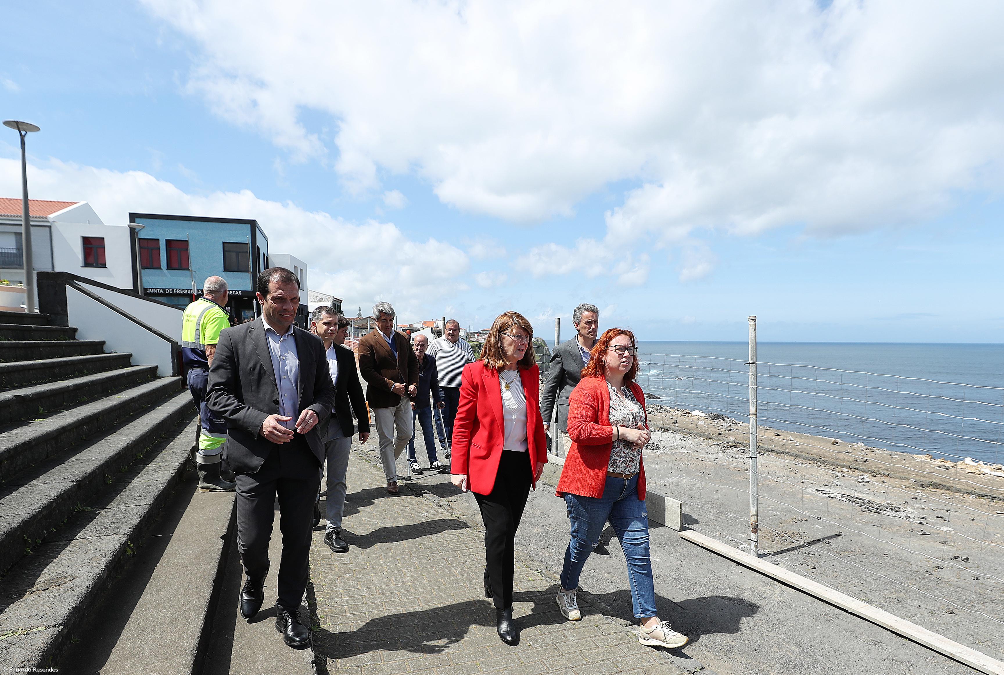 Açores aceleram obra de proteção de falésia instável nas Calhetas – Imagem 1