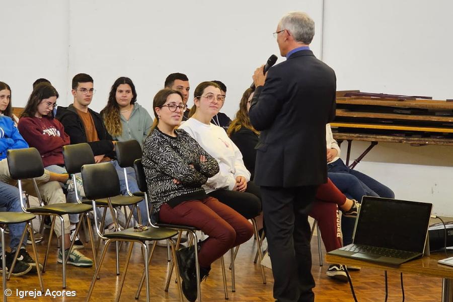 “Todos devemos ser `titulares´, protagonistas dentro da Igreja”  – Imagem 1
