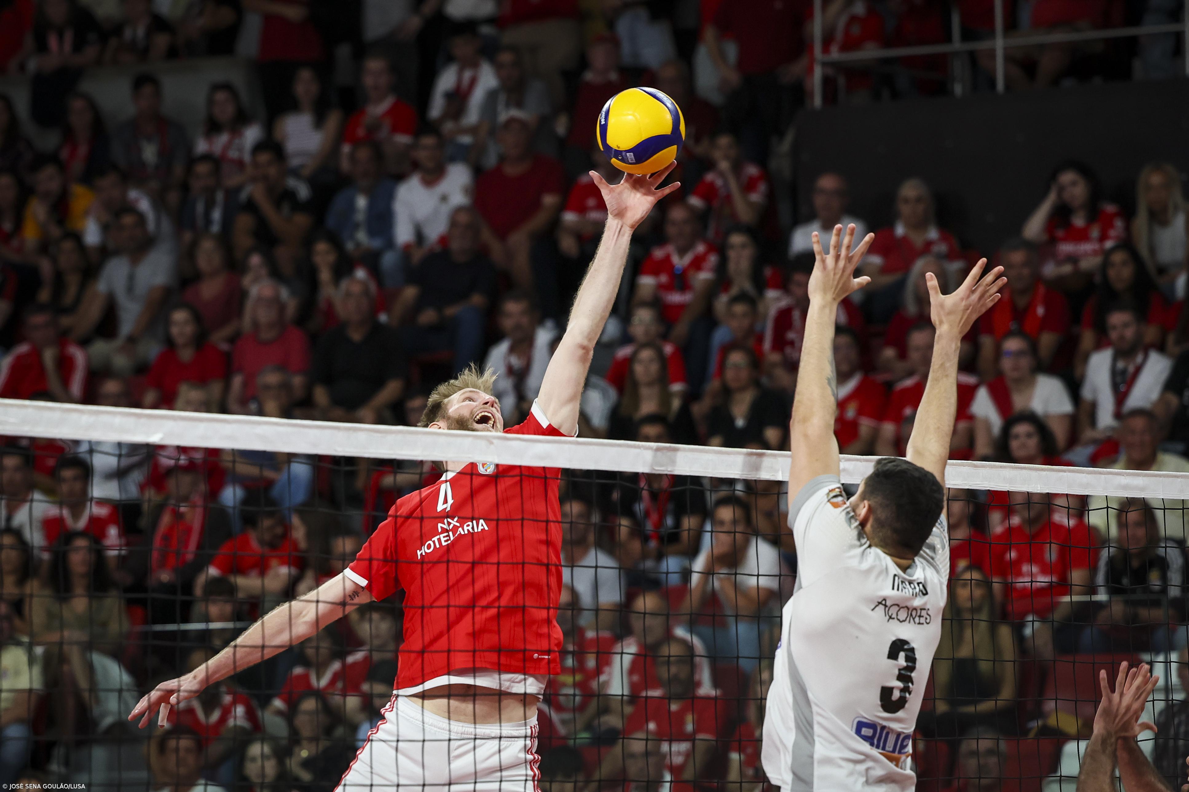 Benfica vence a ‘negra’ e conquista o tetracampeonato de voleibol – Imagem 1