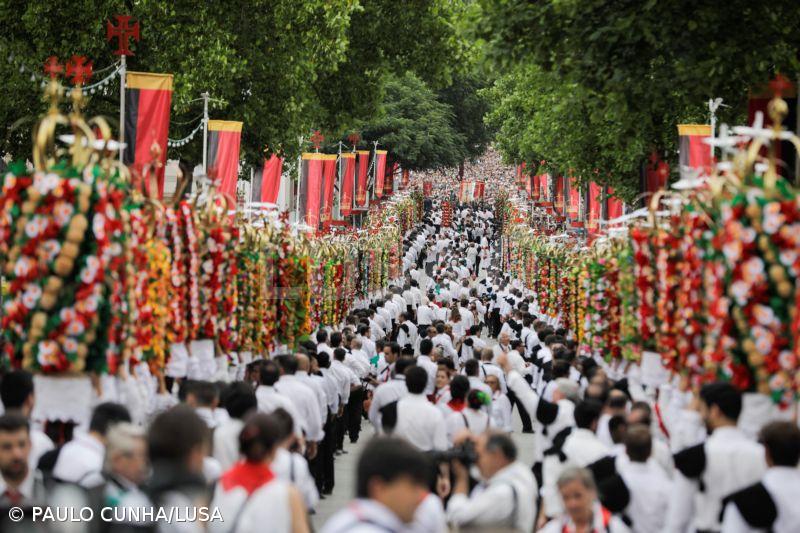 Festa dos Tabuleiros inscrita no inventário de Património Cultural Imaterial – Imagem 1