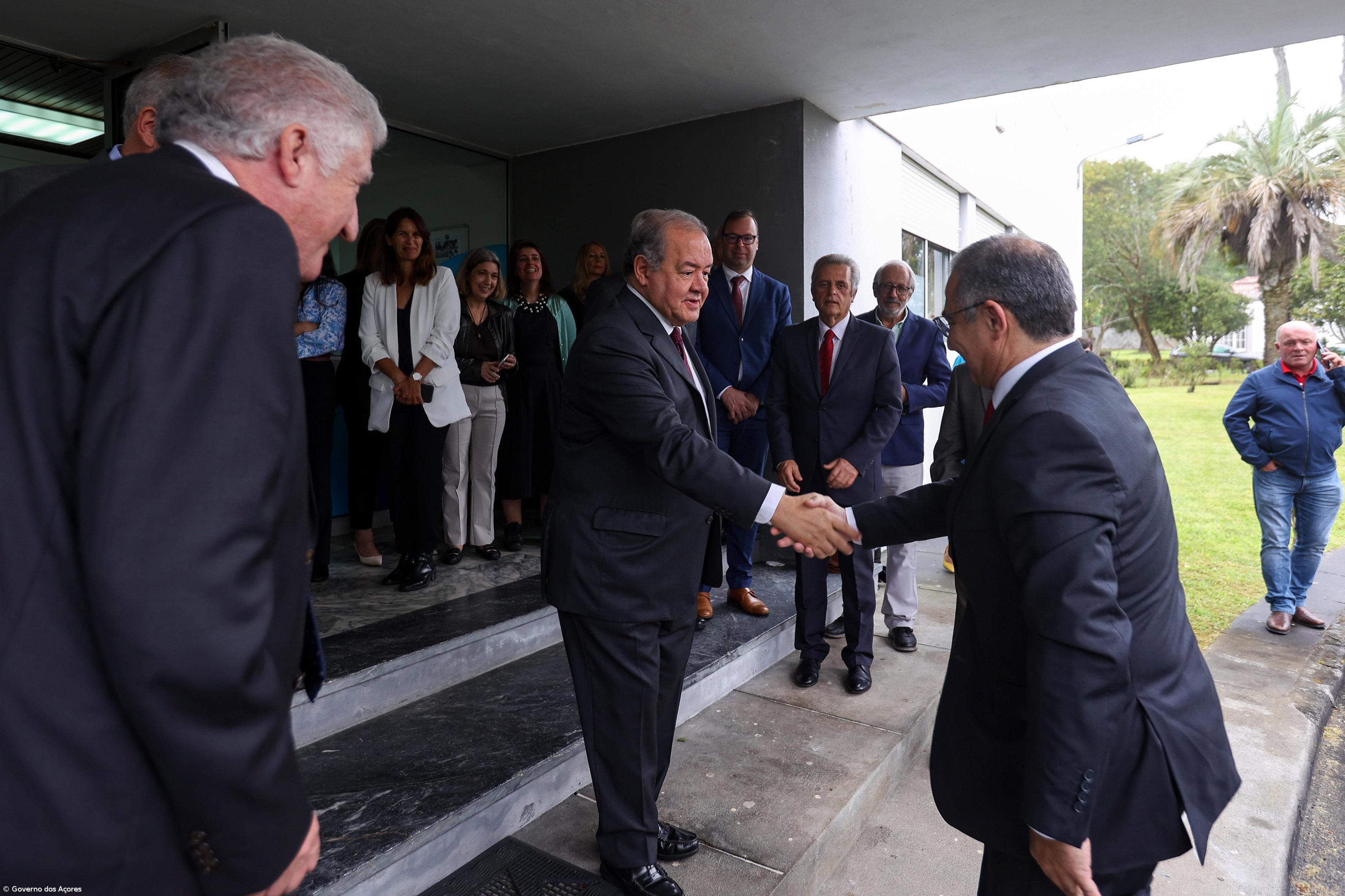 Governo da República diz que investimento no Observatório do Pico é prioridade – Imagem 1