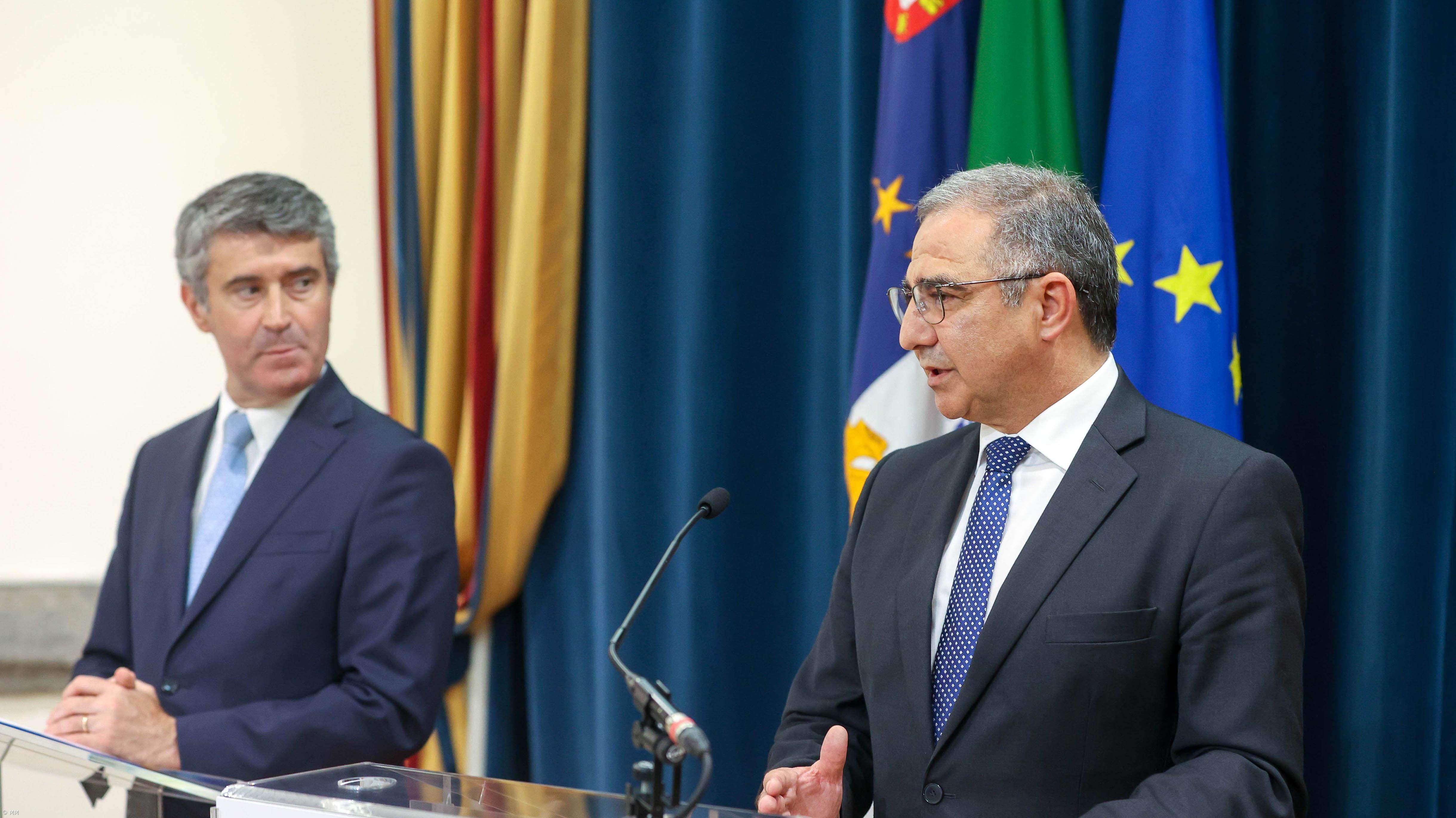 José Manuel Bolieiro sublinha visita de “boas expetativas” de Ministro da Administração Interna – Imagem 1