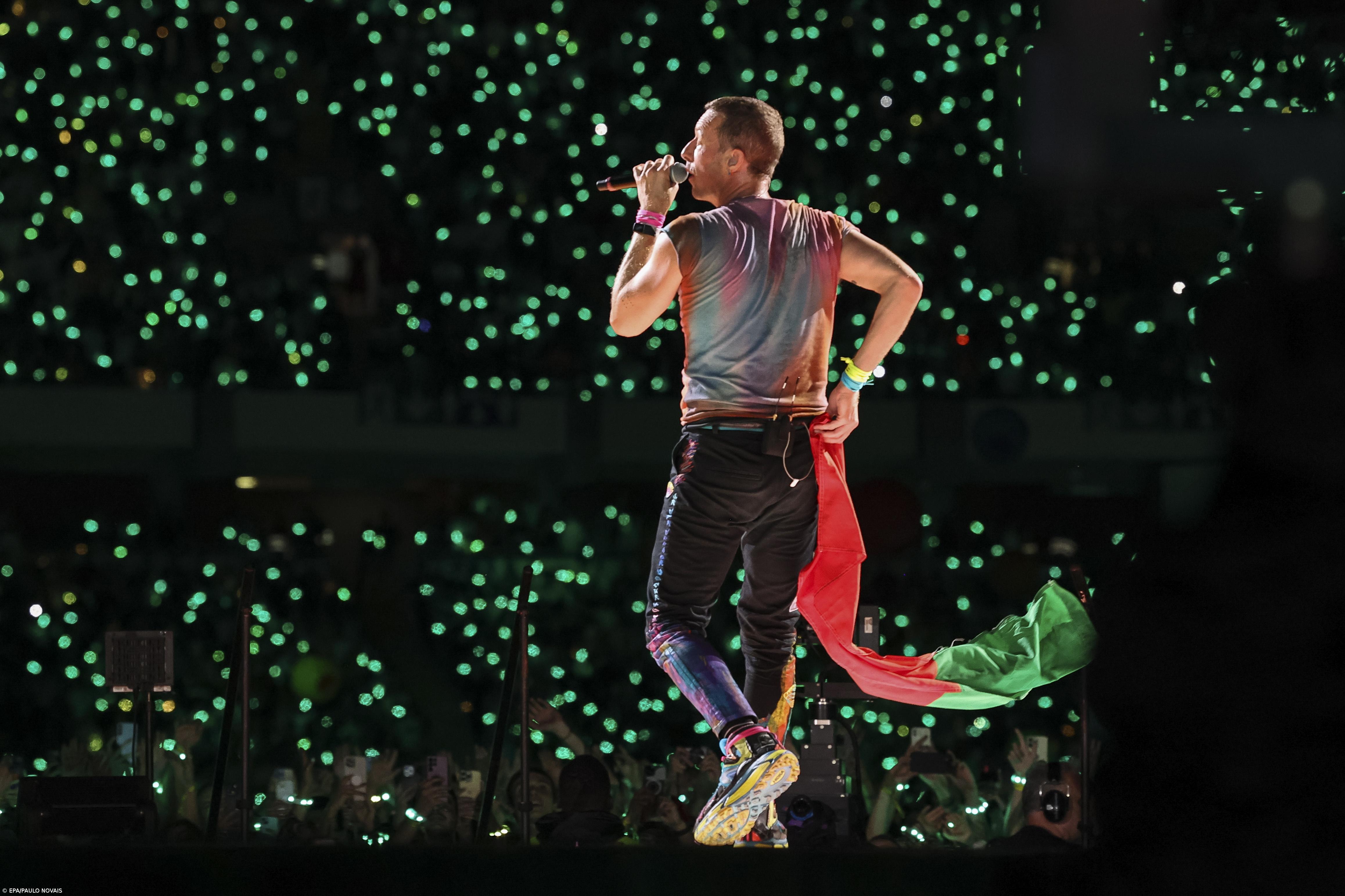 Coldplay levam ao “Paradise” 50 mil pessoas que encheram Estádio de Coimbra – Imagem 1