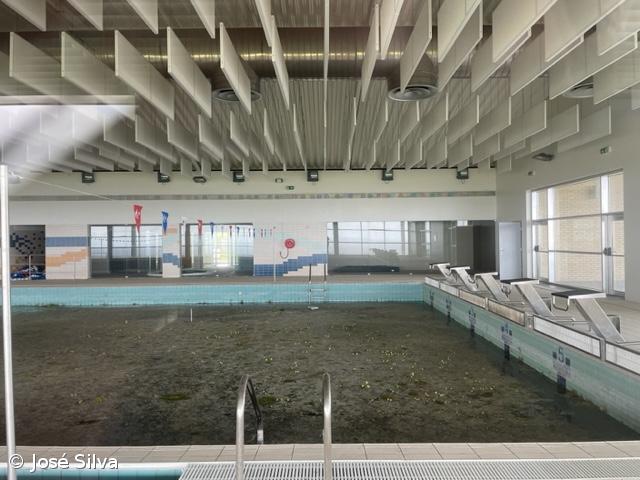 Milhões de euros “apodrecem” no centro da vila de Nordeste – Imagem 1