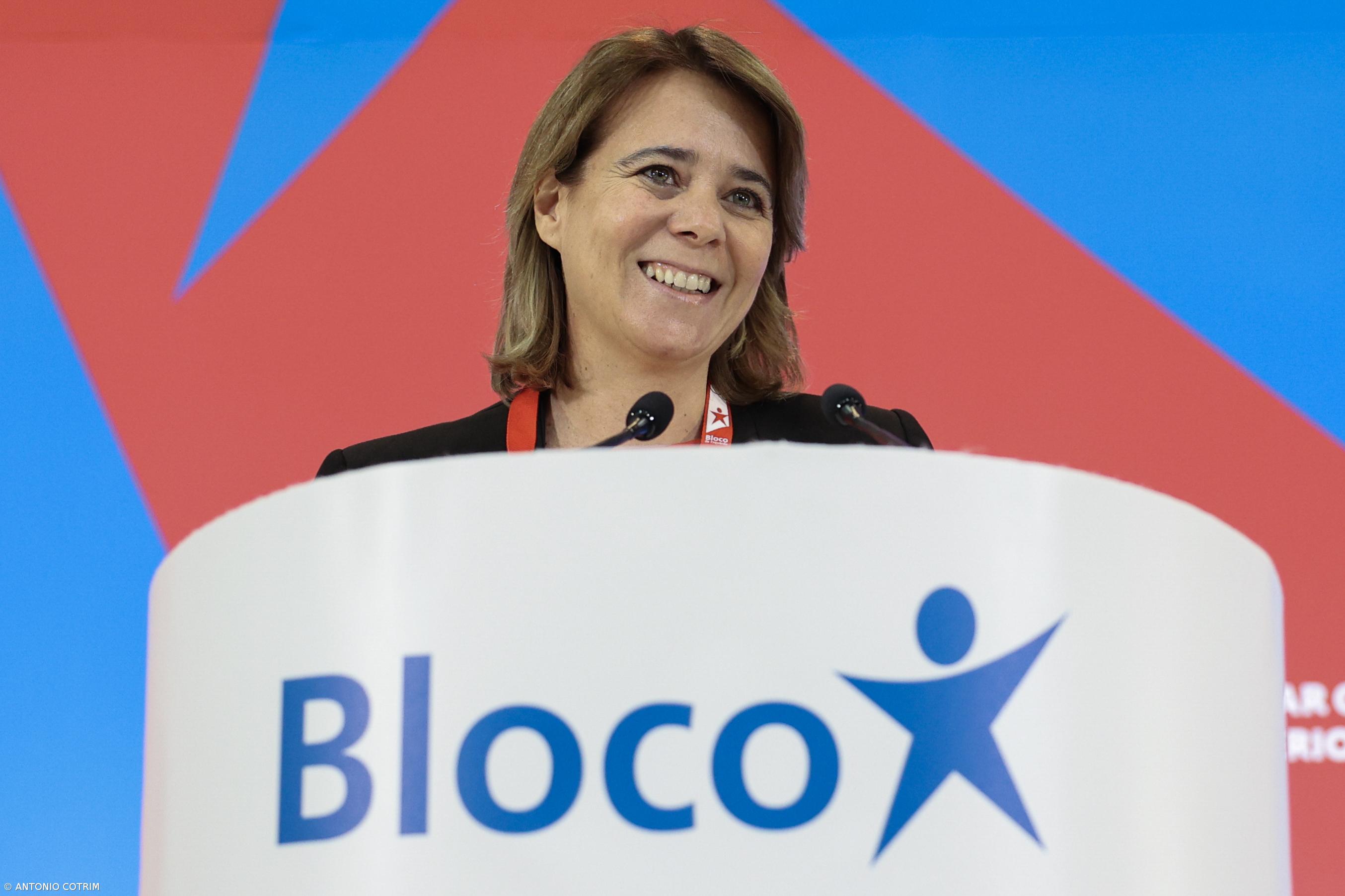 Presidenciais: Catarina Martins critica Governo por insistir numa lei laboral que retira "mais direitos" – Imagem 1