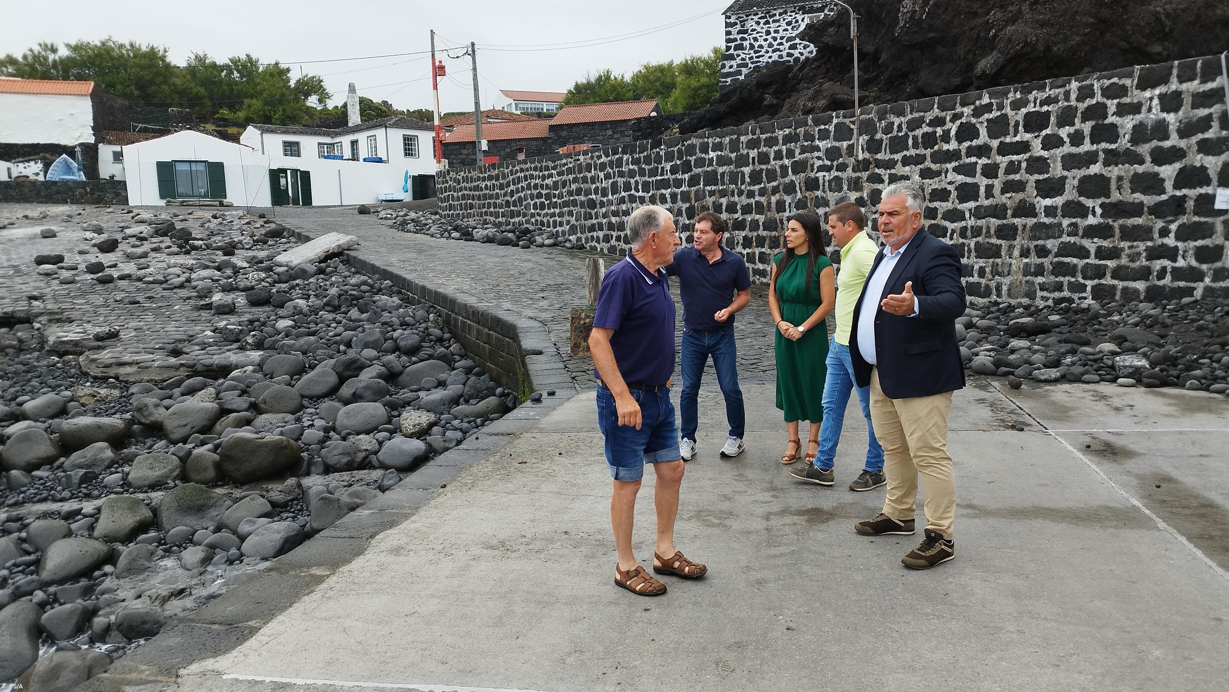 PS/Açores acusa Governo de manter porto do Calhau encerrado por "desleixo" – Imagem 1