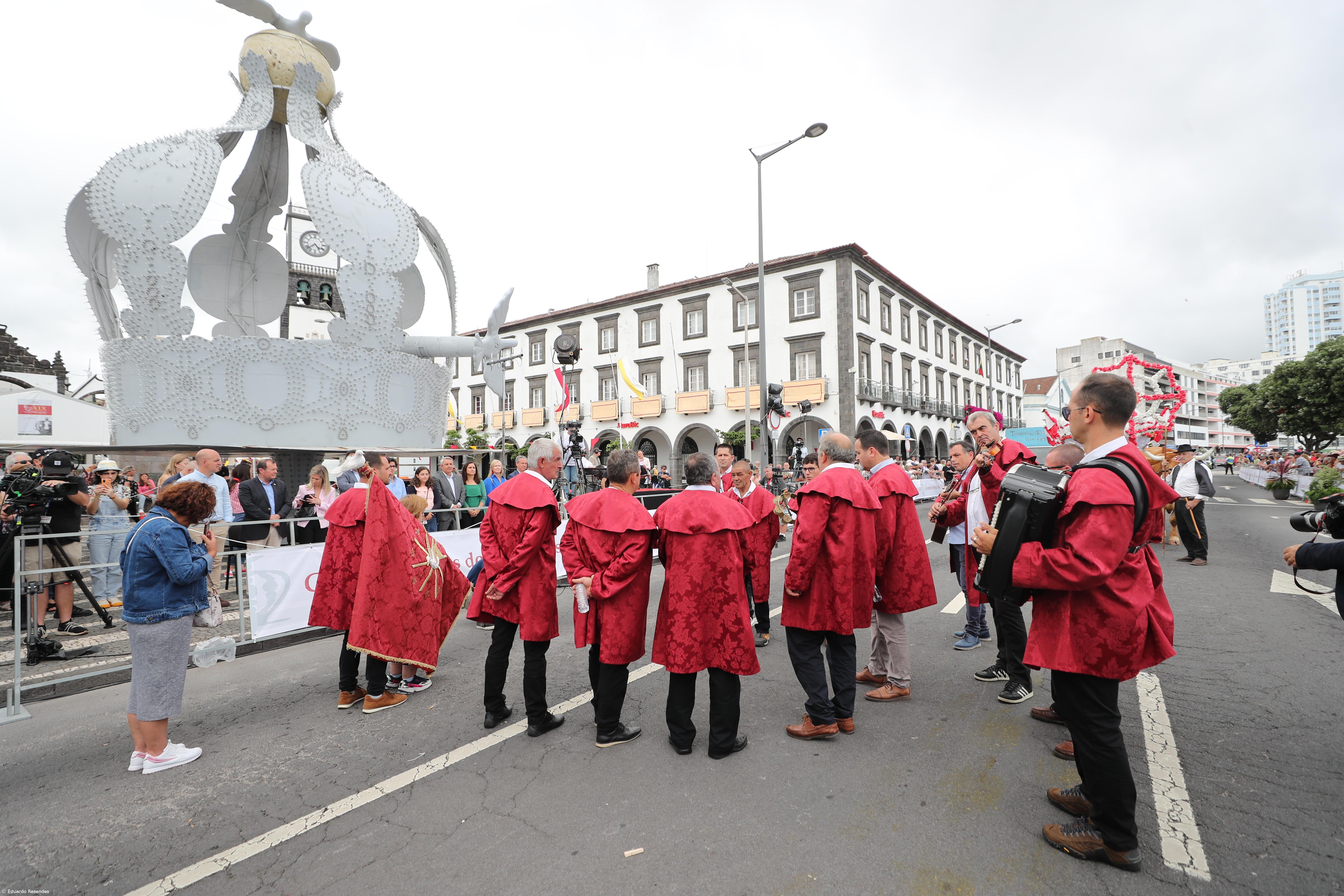 Grandes Festas do Divino Espírito Santo arrancam hoje – Imagem 3