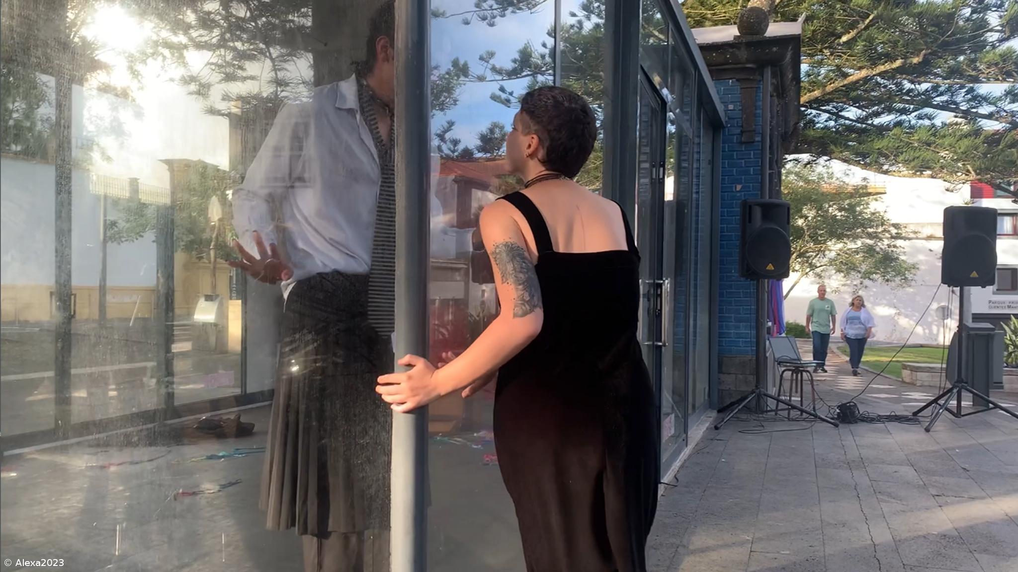 Performance “Conversas d’Armário” inaugurou as comemorações do Orgulho. O Quiosque Ala desenhou um espaço de reflexão muito inspirador. – Imagem 20