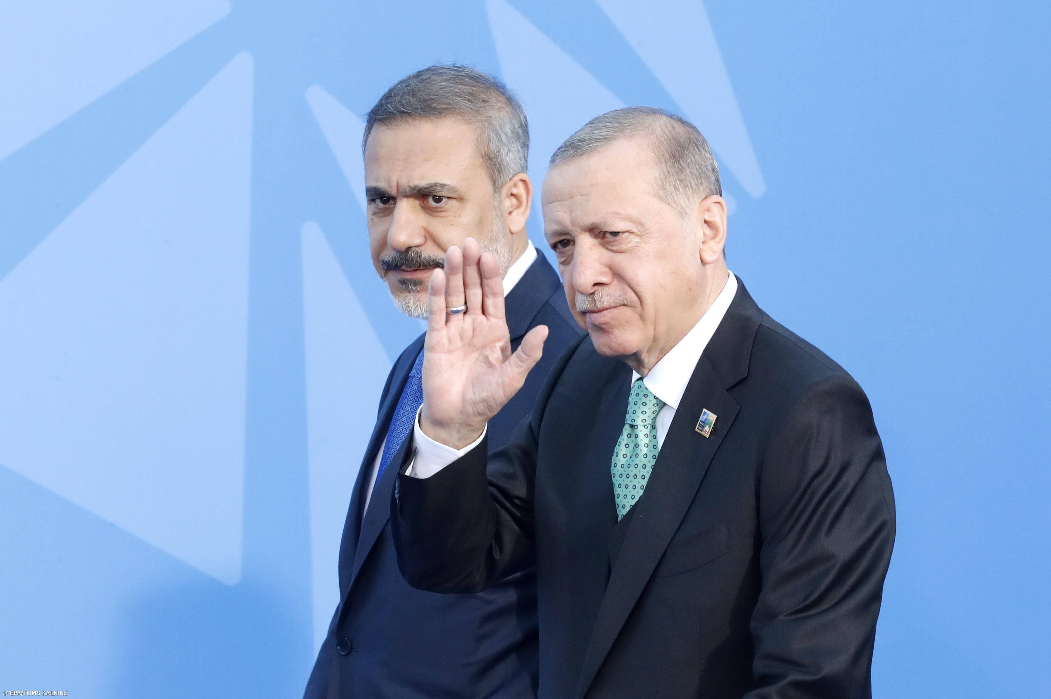 Erdogan pede expulsão do partido curdo PKK do Iraque – Imagem 1